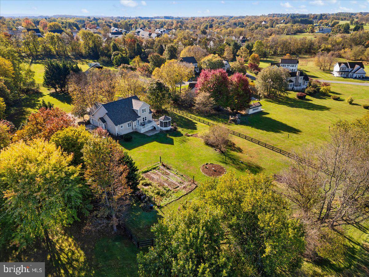 12243 SEDGEWAY LN, LOVETTSVILLE, Virginia 20180, 4 Bedrooms Bedrooms, ,2 BathroomsBathrooms,Residential,For sale,12243 SEDGEWAY LN,VALO2109038 MLS # VALO2109038 12243 SEDGEWAY LN, LOVETTSVILLE, Virginia 20180, 4 Bedrooms Bedrooms, ,2 BathroomsBathrooms,Residential,For sale,12243 SEDGEWAY LN,VALO2109038 MLS # VALO2109038