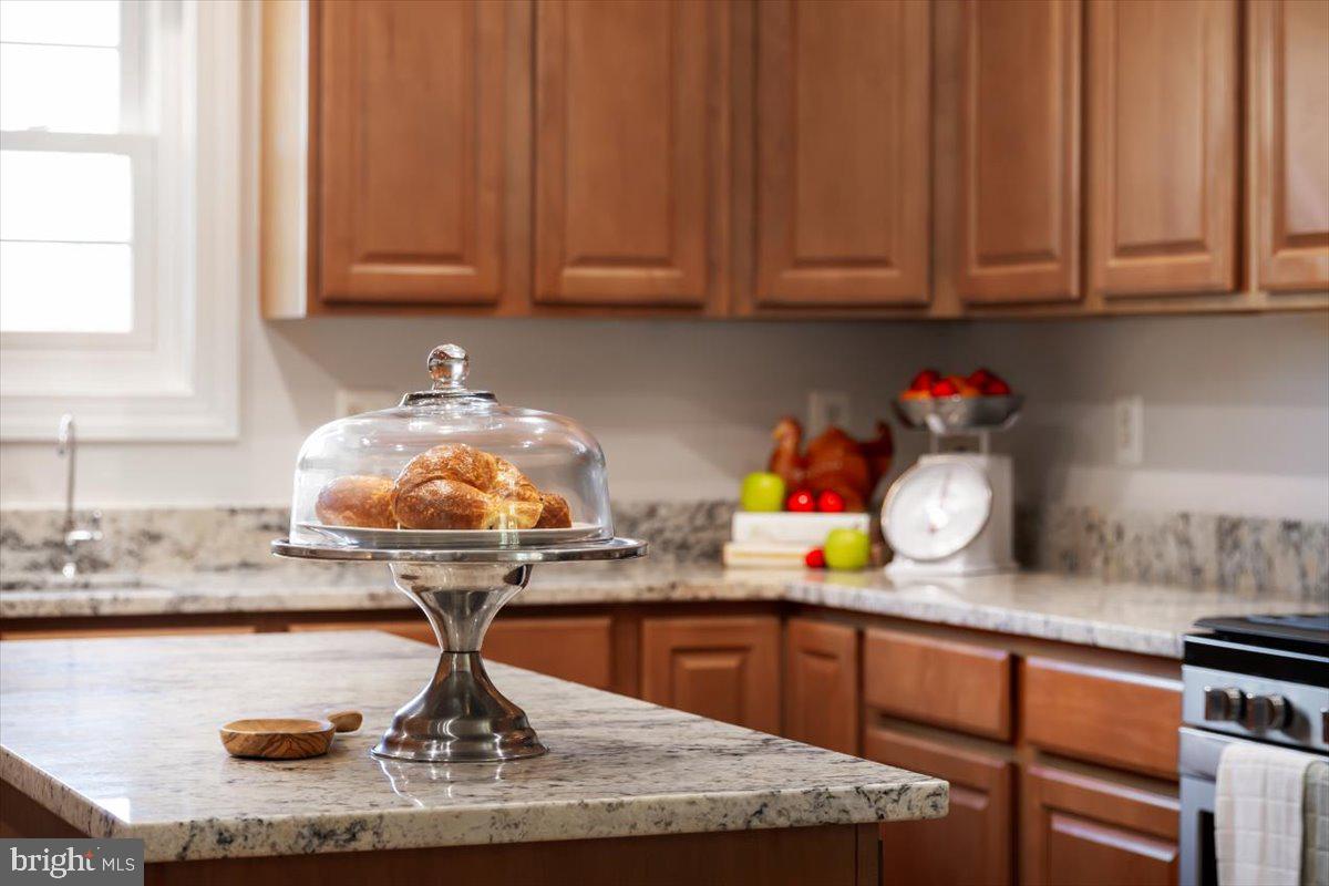 12243 SEDGEWAY LN, LOVETTSVILLE, Virginia 20180, 4 Bedrooms Bedrooms, ,2 BathroomsBathrooms,Residential,For sale,12243 SEDGEWAY LN,VALO2109038 MLS # VALO2109038 12243 SEDGEWAY LN, LOVETTSVILLE, Virginia 20180, 4 Bedrooms Bedrooms, ,2 BathroomsBathrooms,Residential,For sale,12243 SEDGEWAY LN,VALO2109038 MLS # VALO2109038