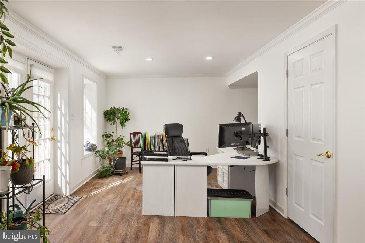 12243 SEDGEWAY LN, LOVETTSVILLE, Virginia 20180, 4 Bedrooms Bedrooms, ,2 BathroomsBathrooms,Residential,For sale,12243 SEDGEWAY LN,VALO2109038 MLS # VALO2109038 12243 SEDGEWAY LN, LOVETTSVILLE, Virginia 20180, 4 Bedrooms Bedrooms, ,2 BathroomsBathrooms,Residential,For sale,12243 SEDGEWAY LN,VALO2109038 MLS # VALO2109038