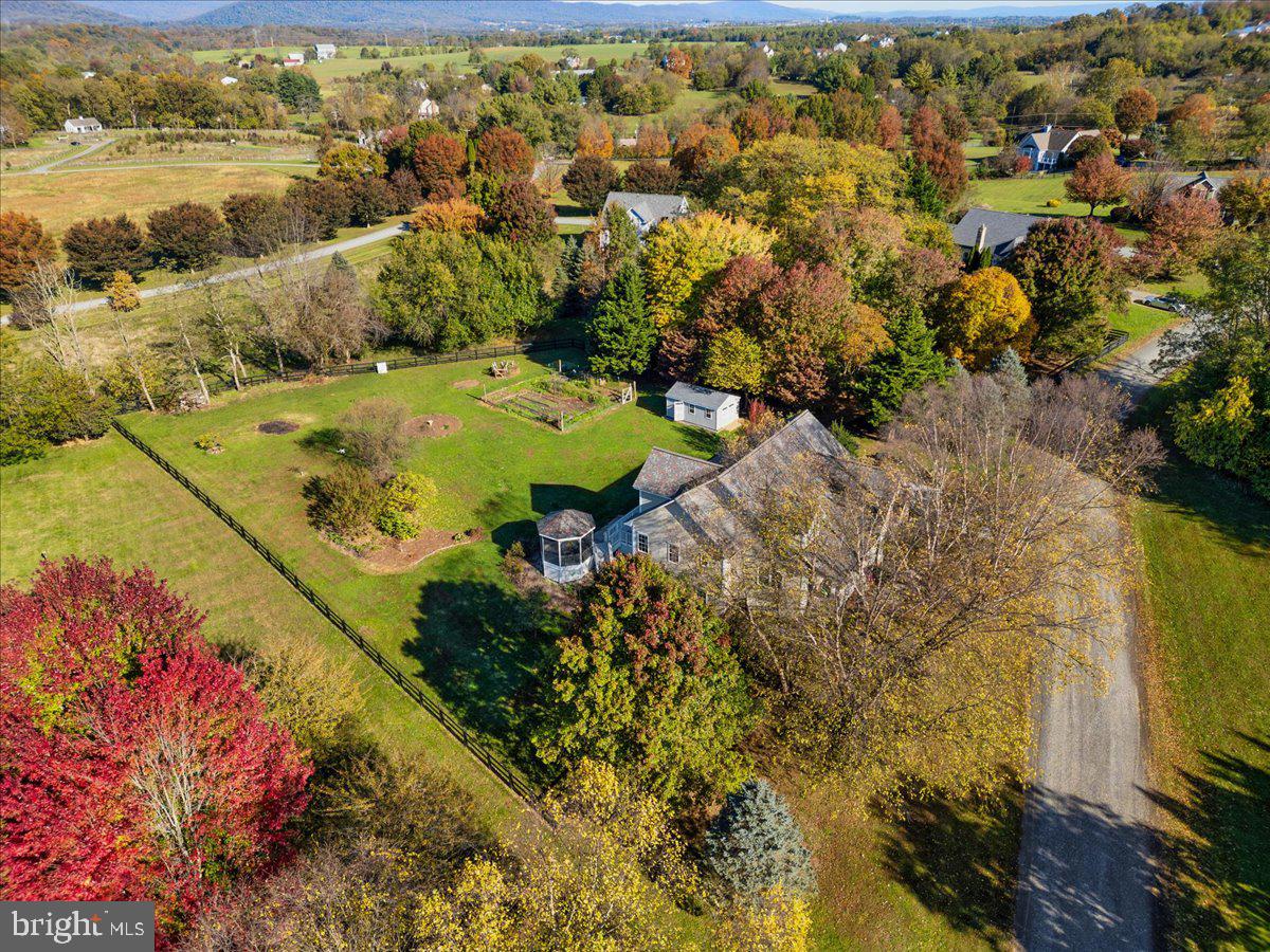 12243 SEDGEWAY LN, LOVETTSVILLE, Virginia 20180, 4 Bedrooms Bedrooms, ,2 BathroomsBathrooms,Residential,For sale,12243 SEDGEWAY LN,VALO2109038 MLS # VALO2109038 12243 SEDGEWAY LN, LOVETTSVILLE, Virginia 20180, 4 Bedrooms Bedrooms, ,2 BathroomsBathrooms,Residential,For sale,12243 SEDGEWAY LN,VALO2109038 MLS # VALO2109038