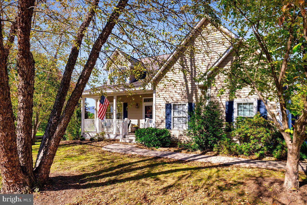 12243 SEDGEWAY LN, LOVETTSVILLE, Virginia 20180, 4 Bedrooms Bedrooms, ,2 BathroomsBathrooms,Residential,For sale,12243 SEDGEWAY LN,VALO2109038 MLS # VALO2109038 12243 SEDGEWAY LN, LOVETTSVILLE, Virginia 20180, 4 Bedrooms Bedrooms, ,2 BathroomsBathrooms,Residential,For sale,12243 SEDGEWAY LN,VALO2109038 MLS # VALO2109038