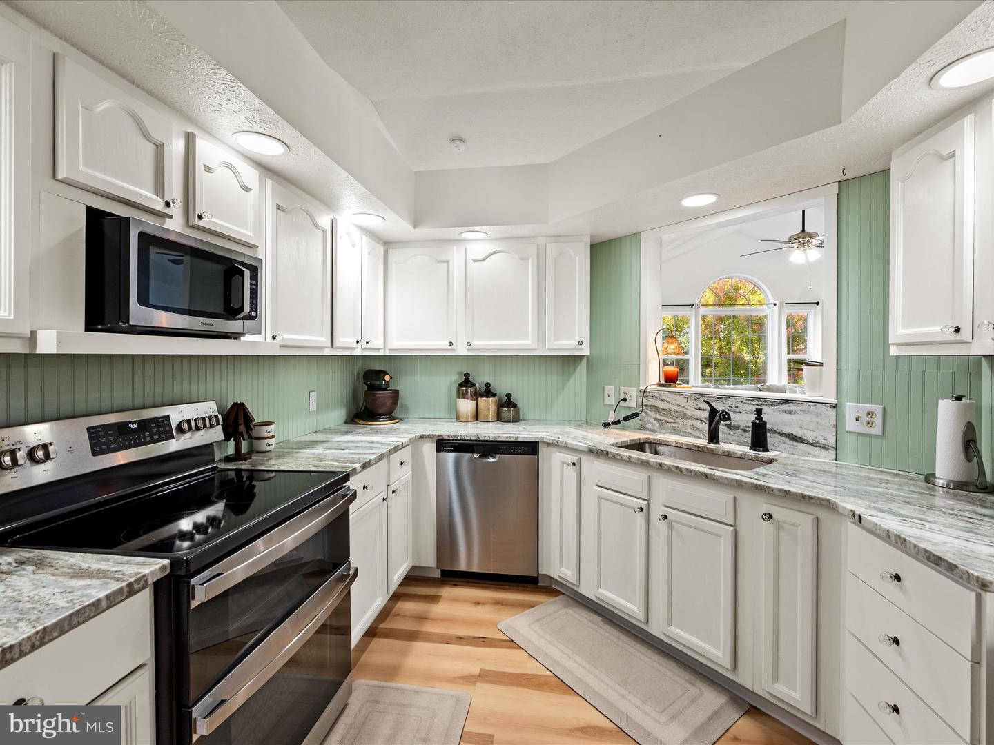 300 LILYS WAY, WINCHESTER, Virginia 22602, 3 Bedrooms Bedrooms, ,2 BathroomsBathrooms,Residential,For sale,300 LILYS WAY,VAFV2037454 MLS # VAFV2037454 300 LILYS WAY, WINCHESTER, Virginia 22602, 3 Bedrooms Bedrooms, ,2 BathroomsBathrooms,Residential,For sale,300 LILYS WAY,VAFV2037454 MLS # VAFV2037454