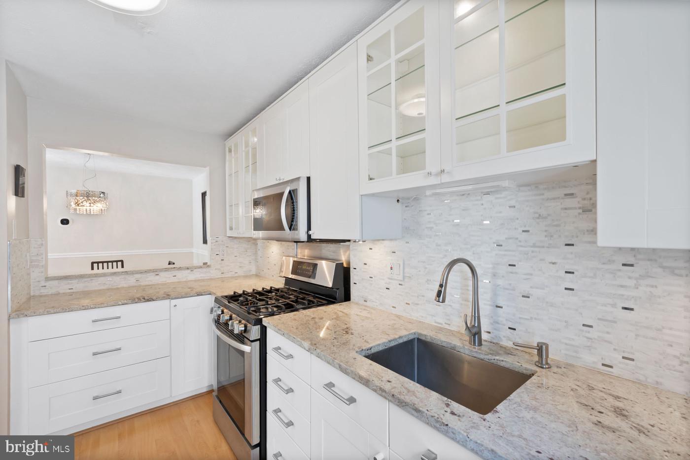 10164 OAKTON TERRACE RD, OAKTON, Virginia 22124, 2 Bedrooms Bedrooms, ,1 BathroomBathrooms,Residential,For sale,10164 OAKTON TERRACE RD,VAFX2274822 MLS # VAFX2274822 10164 OAKTON TERRACE RD, OAKTON, Virginia 22124, 2 Bedrooms Bedrooms, ,1 BathroomBathrooms,Residential,For sale,10164 OAKTON TERRACE RD,VAFX2274822 MLS # VAFX2274822