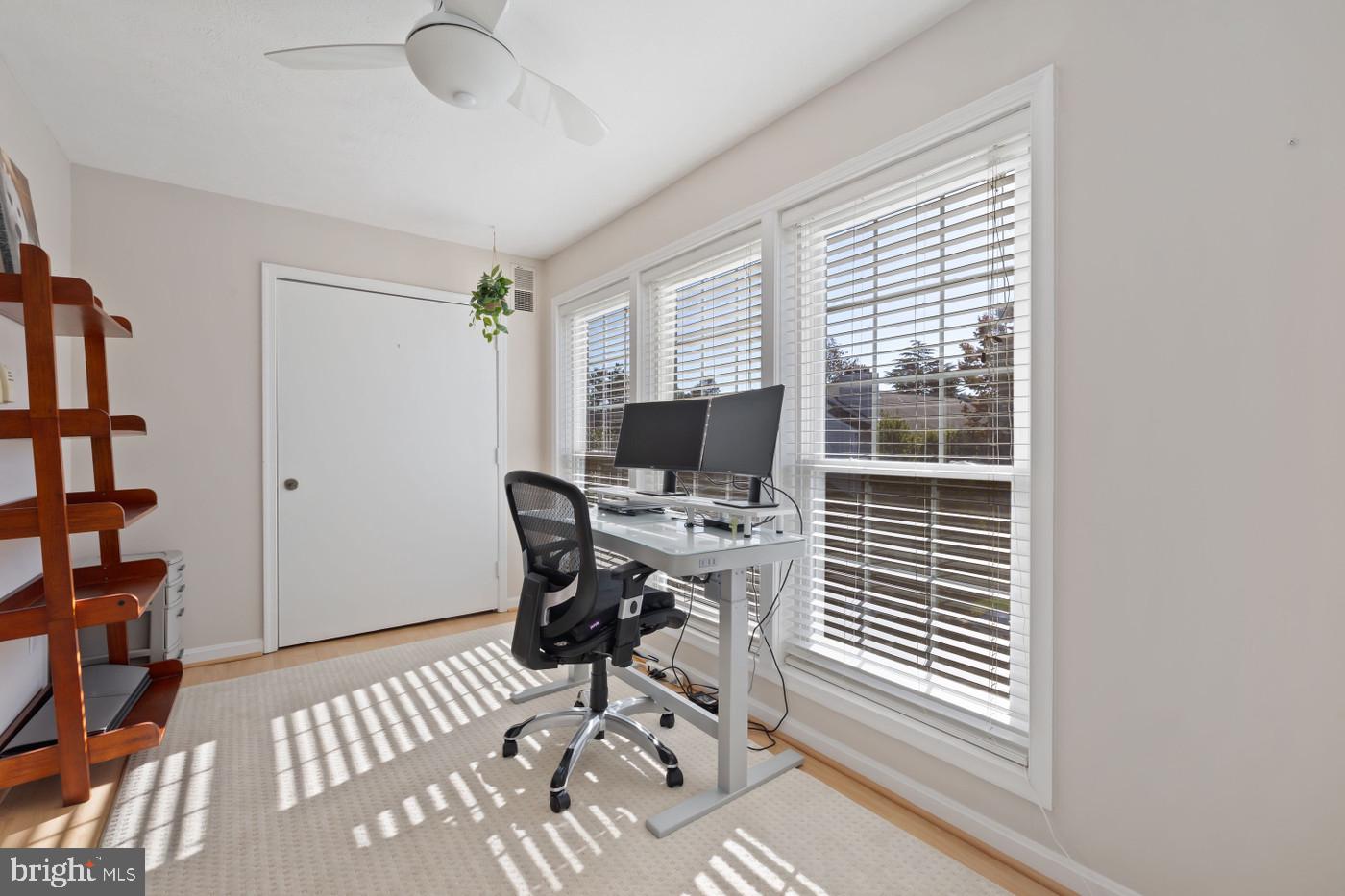 10164 OAKTON TERRACE RD, OAKTON, Virginia 22124, 2 Bedrooms Bedrooms, ,1 BathroomBathrooms,Residential,For sale,10164 OAKTON TERRACE RD,VAFX2274822 MLS # VAFX2274822 10164 OAKTON TERRACE RD, OAKTON, Virginia 22124, 2 Bedrooms Bedrooms, ,1 BathroomBathrooms,Residential,For sale,10164 OAKTON TERRACE RD,VAFX2274822 MLS # VAFX2274822