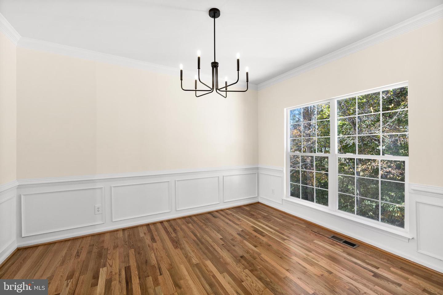 9 TUDOR CT, STAFFORD, Virginia 22554, 5 Bedrooms Bedrooms, ,3 BathroomsBathrooms,Residential,For sale,9 TUDOR CT,VAST2043566 MLS # VAST2043566 9 TUDOR CT, STAFFORD, Virginia 22554, 5 Bedrooms Bedrooms, ,3 BathroomsBathrooms,Residential,For sale,9 TUDOR CT,VAST2043566 MLS # VAST2043566