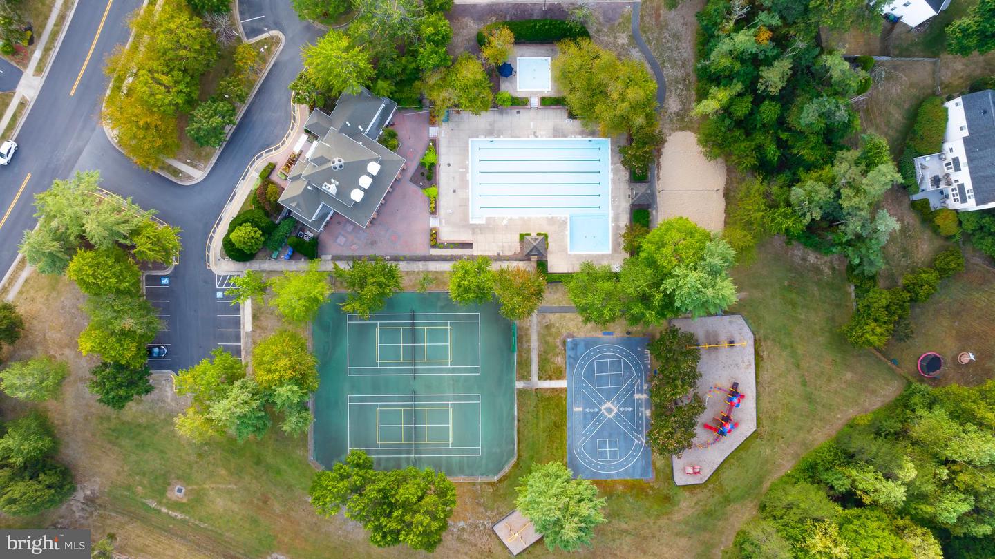 9 TUDOR CT, STAFFORD, Virginia 22554, 5 Bedrooms Bedrooms, ,3 BathroomsBathrooms,Residential,For sale,9 TUDOR CT,VAST2043566 MLS # VAST2043566 9 TUDOR CT, STAFFORD, Virginia 22554, 5 Bedrooms Bedrooms, ,3 BathroomsBathrooms,Residential,For sale,9 TUDOR CT,VAST2043566 MLS # VAST2043566