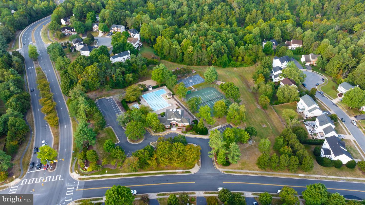 9 TUDOR CT, STAFFORD, Virginia 22554, 5 Bedrooms Bedrooms, ,3 BathroomsBathrooms,Residential,For sale,9 TUDOR CT,VAST2043566 MLS # VAST2043566 9 TUDOR CT, STAFFORD, Virginia 22554, 5 Bedrooms Bedrooms, ,3 BathroomsBathrooms,Residential,For sale,9 TUDOR CT,VAST2043566 MLS # VAST2043566