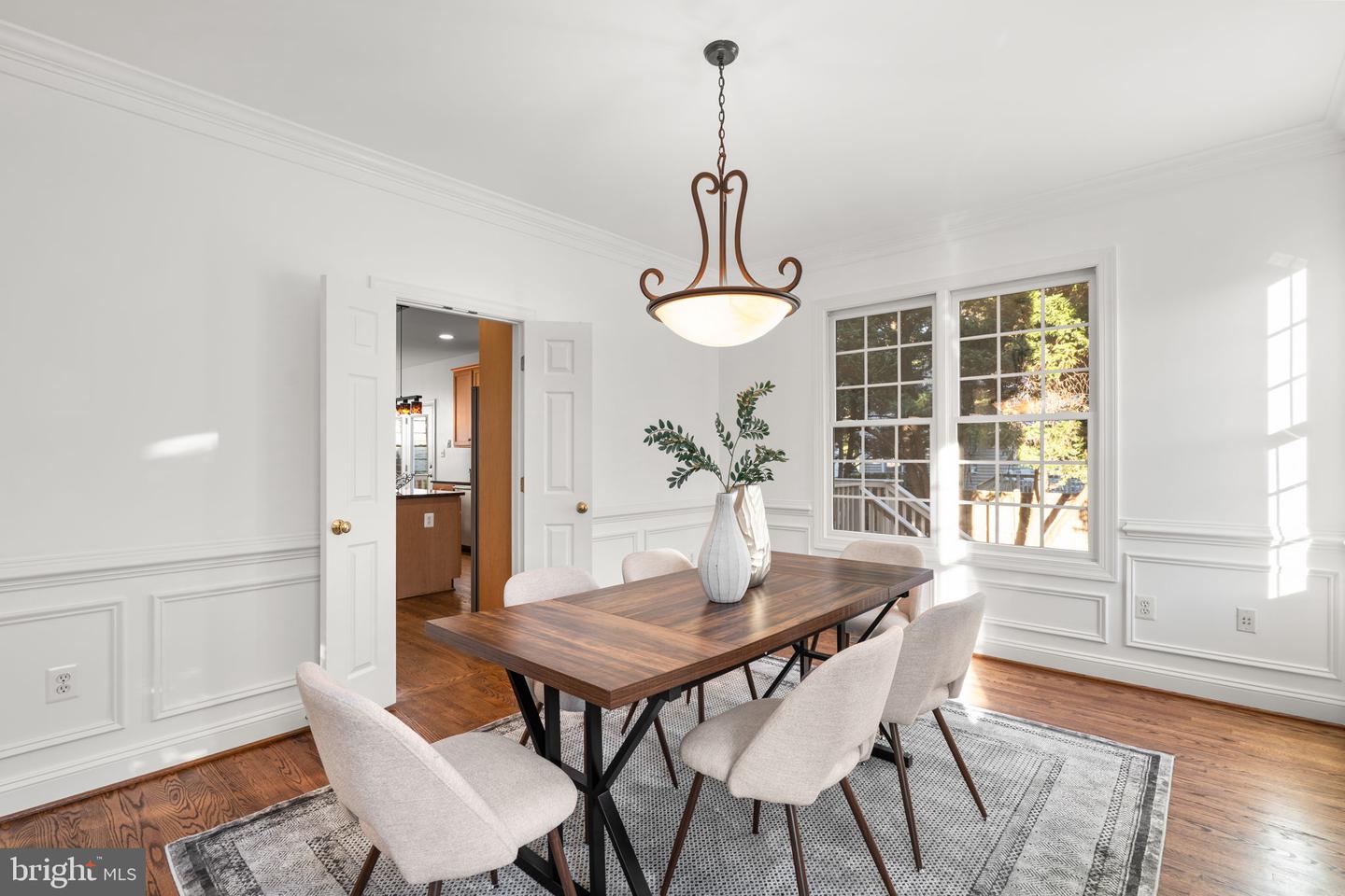 2353 CONIFER LN, FALLS CHURCH, Virginia 22046, 5 Bedrooms Bedrooms, ,3 BathroomsBathrooms,Residential,For sale,2353 CONIFER LN,VAFX2274890 MLS # VAFX2274890 2353 CONIFER LN, FALLS CHURCH, Virginia 22046, 5 Bedrooms Bedrooms, ,3 BathroomsBathrooms,Residential,For sale,2353 CONIFER LN,VAFX2274890 MLS # VAFX2274890