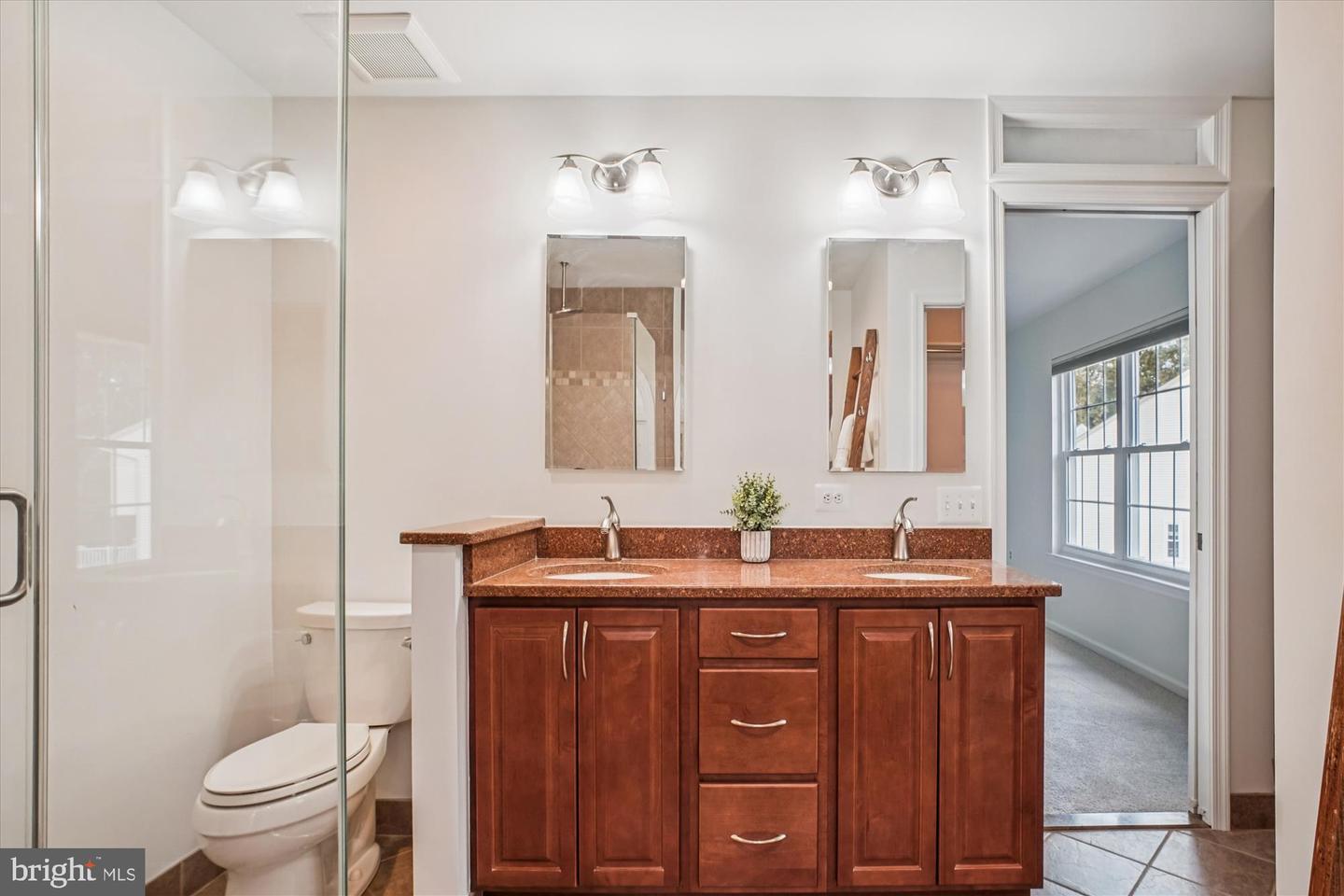 5417 GLADEWRIGHT DR, CENTREVILLE, Virginia 20120, 4 Bedrooms Bedrooms, ,3 BathroomsBathrooms,Residential,For sale,5417 GLADEWRIGHT DR,VAFX2275104 MLS # VAFX2275104 5417 GLADEWRIGHT DR, CENTREVILLE, Virginia 20120, 4 Bedrooms Bedrooms, ,3 BathroomsBathrooms,Residential,For sale,5417 GLADEWRIGHT DR,VAFX2275104 MLS # VAFX2275104