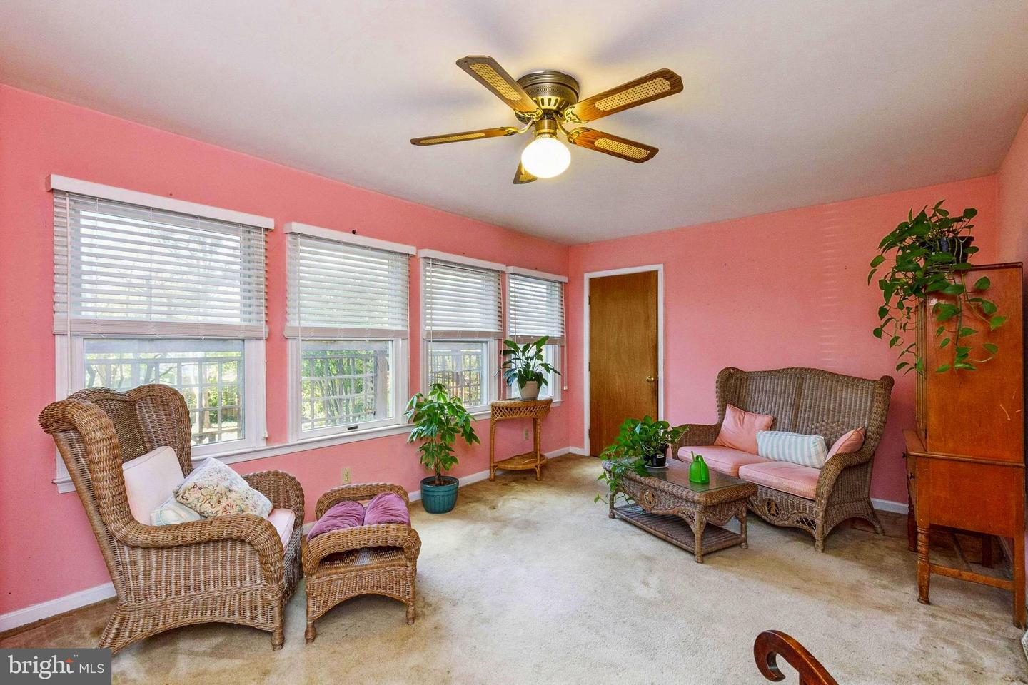 208 CHESTNUT ST, MIDDLEBURG, Virginia 20117, 2 Bedrooms Bedrooms, ,2 BathroomsBathrooms,Residential,For sale,208 CHESTNUT ST,VALO2109210 MLS # VALO2109210 208 CHESTNUT ST, MIDDLEBURG, Virginia 20117, 2 Bedrooms Bedrooms, ,2 BathroomsBathrooms,Residential,For sale,208 CHESTNUT ST,VALO2109210 MLS # VALO2109210