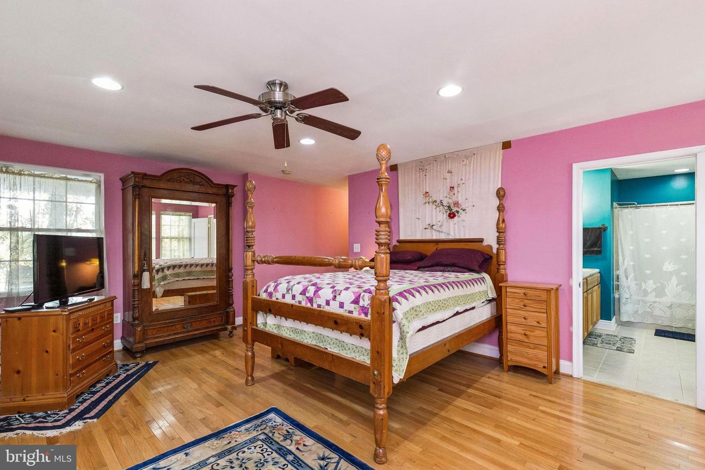 208 CHESTNUT ST, MIDDLEBURG, Virginia 20117, 2 Bedrooms Bedrooms, ,2 BathroomsBathrooms,Residential,For sale,208 CHESTNUT ST,VALO2109210 MLS # VALO2109210 208 CHESTNUT ST, MIDDLEBURG, Virginia 20117, 2 Bedrooms Bedrooms, ,2 BathroomsBathrooms,Residential,For sale,208 CHESTNUT ST,VALO2109210 MLS # VALO2109210