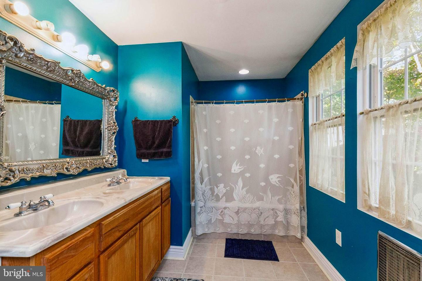208 CHESTNUT ST, MIDDLEBURG, Virginia 20117, 2 Bedrooms Bedrooms, ,2 BathroomsBathrooms,Residential,For sale,208 CHESTNUT ST,VALO2109210 MLS # VALO2109210 208 CHESTNUT ST, MIDDLEBURG, Virginia 20117, 2 Bedrooms Bedrooms, ,2 BathroomsBathrooms,Residential,For sale,208 CHESTNUT ST,VALO2109210 MLS # VALO2109210