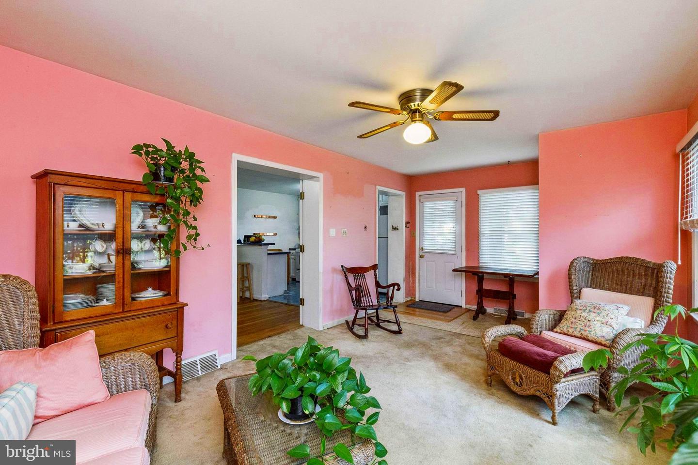 208 CHESTNUT ST, MIDDLEBURG, Virginia 20117, 2 Bedrooms Bedrooms, ,2 BathroomsBathrooms,Residential,For sale,208 CHESTNUT ST,VALO2109210 MLS # VALO2109210 208 CHESTNUT ST, MIDDLEBURG, Virginia 20117, 2 Bedrooms Bedrooms, ,2 BathroomsBathrooms,Residential,For sale,208 CHESTNUT ST,VALO2109210 MLS # VALO2109210