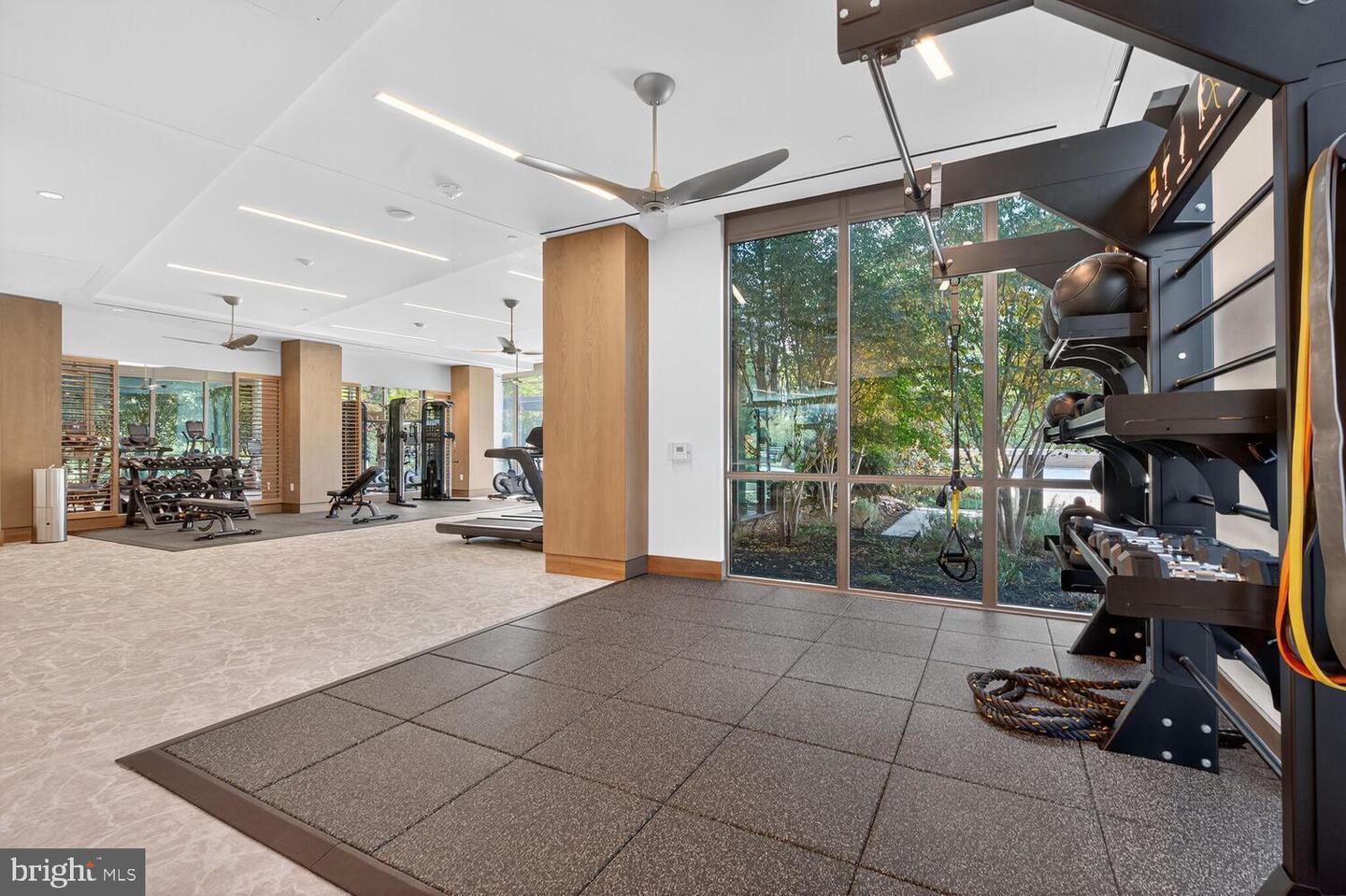 7887 JONES BRANCH DR #702, MCLEAN, Virginia 22102, 2 Bedrooms Bedrooms, ,2 BathroomsBathrooms,Residential,For sale,7887 JONES BRANCH DR #702,VAFX2275118 MLS # VAFX2275118 7887 JONES BRANCH DR #702, MCLEAN, Virginia 22102, 2 Bedrooms Bedrooms, ,2 BathroomsBathrooms,Residential,For sale,7887 JONES BRANCH DR #702,VAFX2275118 MLS # VAFX2275118