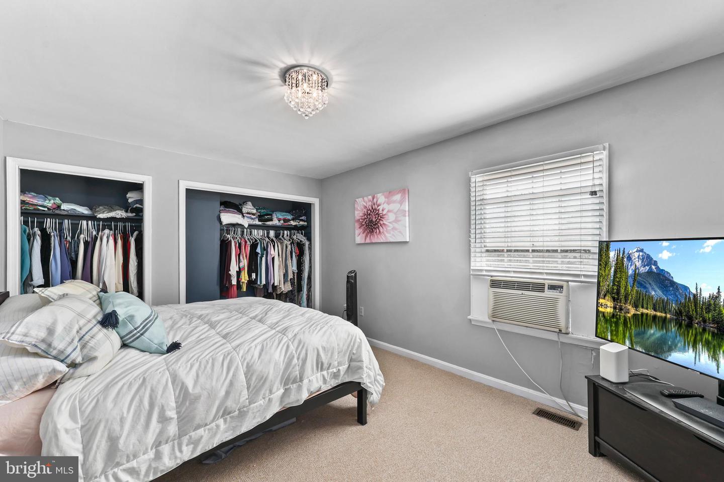 141 S NURSERY AVE, PURCELLVILLE, Virginia 20132, 5 Bedrooms Bedrooms, ,3 BathroomsBathrooms,Residential,For sale,141 S NURSERY AVE,VALO2109218 MLS # VALO2109218 141 S NURSERY AVE, PURCELLVILLE, Virginia 20132, 5 Bedrooms Bedrooms, ,3 BathroomsBathrooms,Residential,For sale,141 S NURSERY AVE,VALO2109218 MLS # VALO2109218