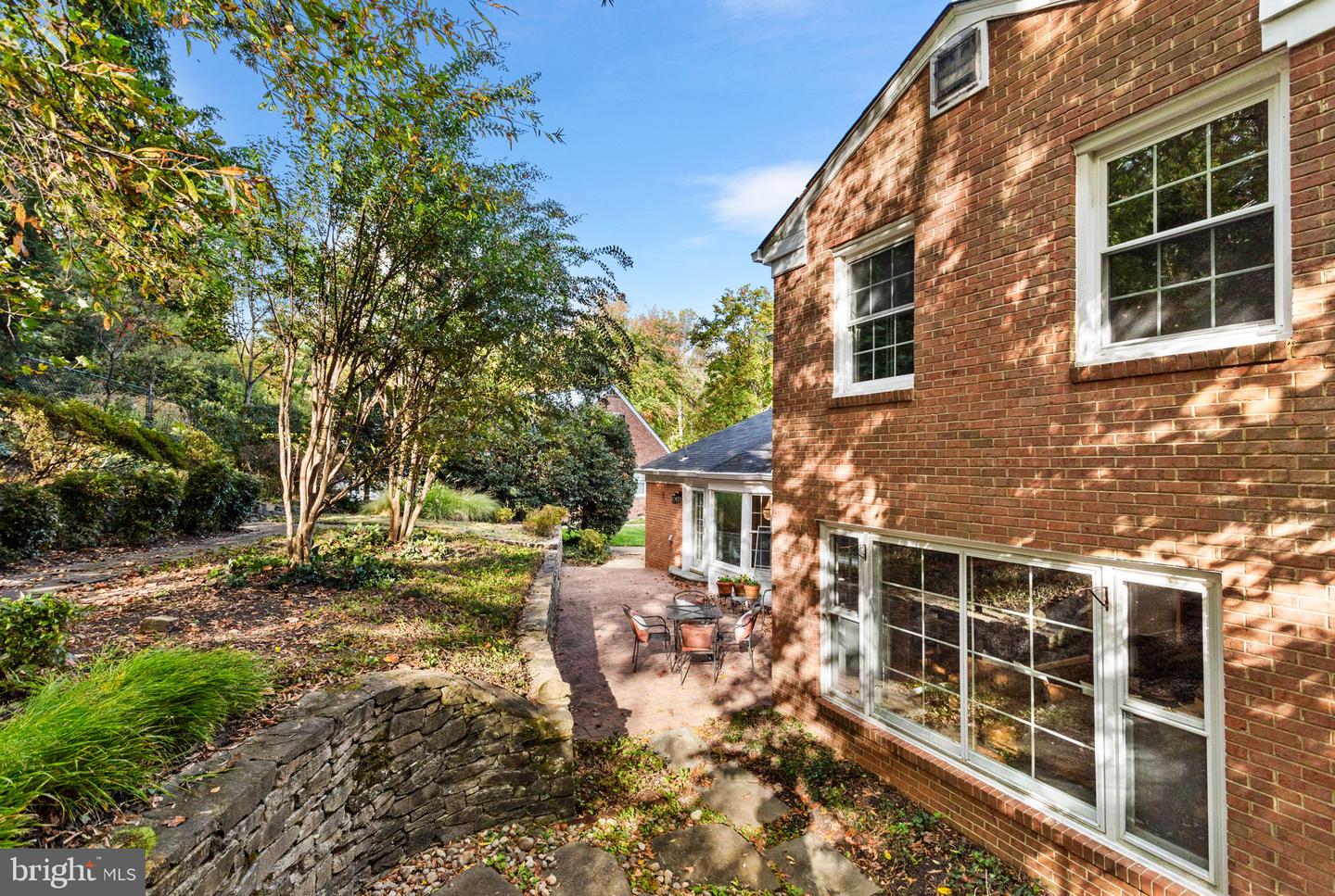 7404 RIPPON RD, ALEXANDRIA, Virginia 22307, 4 Bedrooms Bedrooms, ,2 BathroomsBathrooms,Residential,For sale,7404 RIPPON RD,VAFX2275190 MLS # VAFX2275190 7404 RIPPON RD, ALEXANDRIA, Virginia 22307, 4 Bedrooms Bedrooms, ,2 BathroomsBathrooms,Residential,For sale,7404 RIPPON RD,VAFX2275190 MLS # VAFX2275190