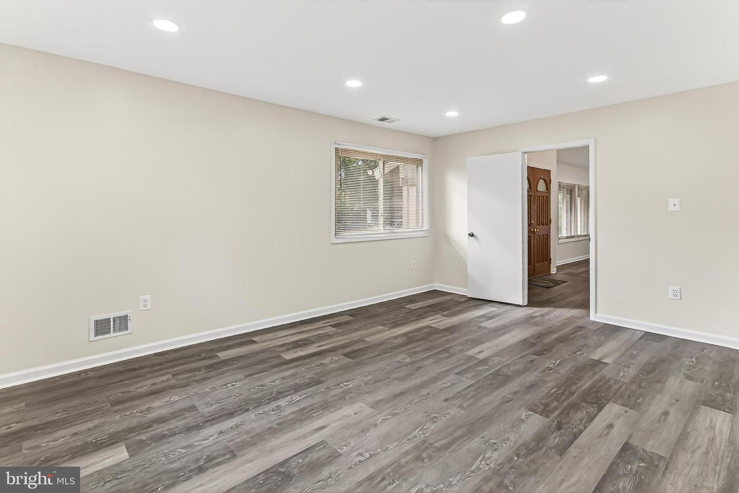 229 W MEADOWLAND LN, STERLING, Virginia 20164, 4 Bedrooms Bedrooms, ,3 BathroomsBathrooms,Residential,For sale,229 W MEADOWLAND LN,VALO2109246 MLS # VALO2109246 229 W MEADOWLAND LN, STERLING, Virginia 20164, 4 Bedrooms Bedrooms, ,3 BathroomsBathrooms,Residential,For sale,229 W MEADOWLAND LN,VALO2109246 MLS # VALO2109246