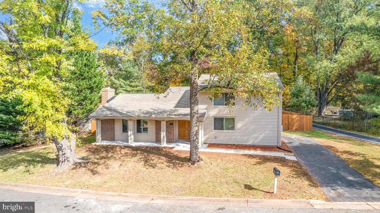 229 W MEADOWLAND LN, STERLING, Virginia 20164, 4 Bedrooms Bedrooms, ,3 BathroomsBathrooms,Residential,For sale,229 W MEADOWLAND LN,VALO2109246 MLS # VALO2109246 229 W MEADOWLAND LN, STERLING, Virginia 20164, 4 Bedrooms Bedrooms, ,3 BathroomsBathrooms,Residential,For sale,229 W MEADOWLAND LN,VALO2109246 MLS # VALO2109246
