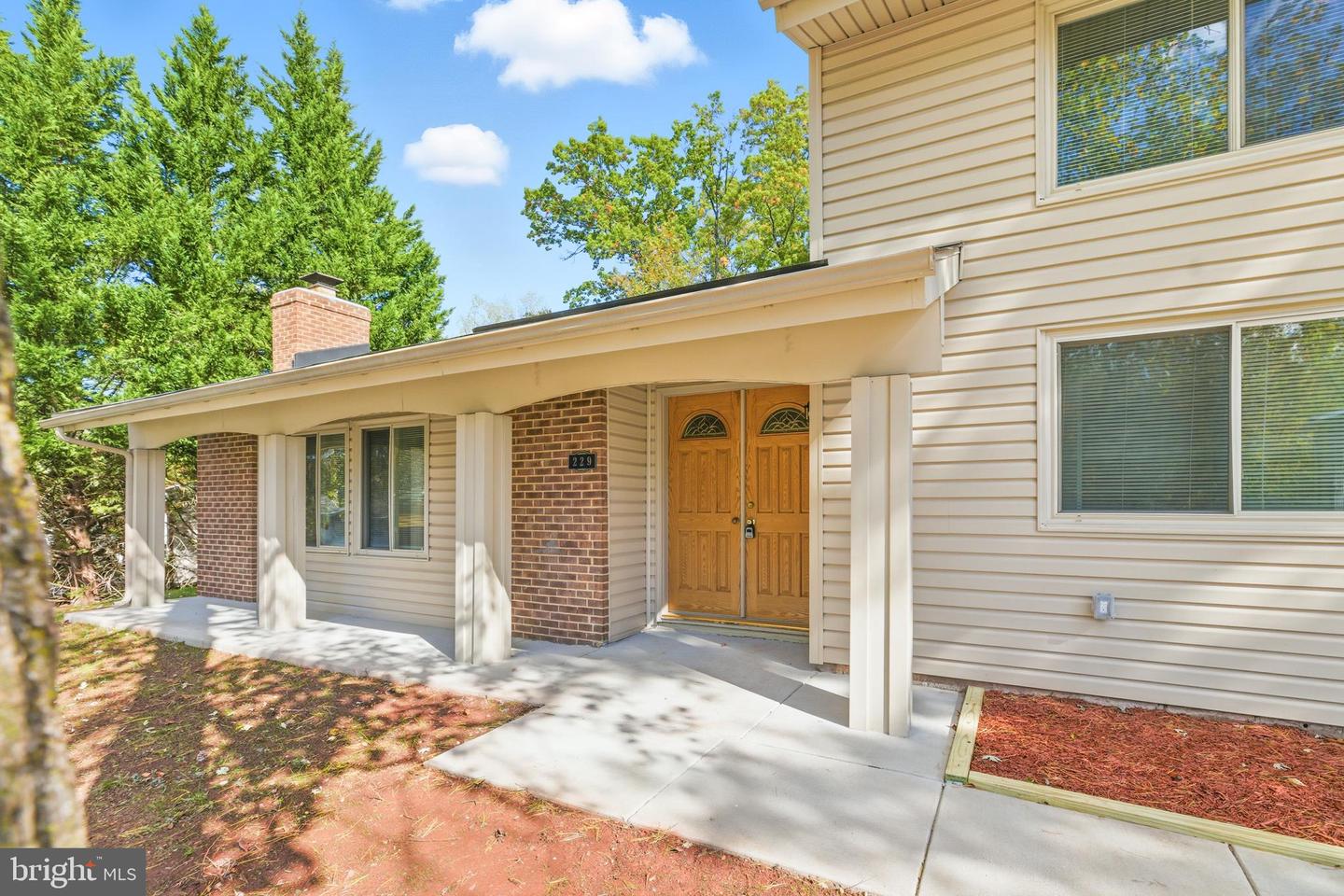 229 W MEADOWLAND LN, STERLING, Virginia 20164, 4 Bedrooms Bedrooms, ,3 BathroomsBathrooms,Residential,For sale,229 W MEADOWLAND LN,VALO2109246 MLS # VALO2109246 229 W MEADOWLAND LN, STERLING, Virginia 20164, 4 Bedrooms Bedrooms, ,3 BathroomsBathrooms,Residential,For sale,229 W MEADOWLAND LN,VALO2109246 MLS # VALO2109246