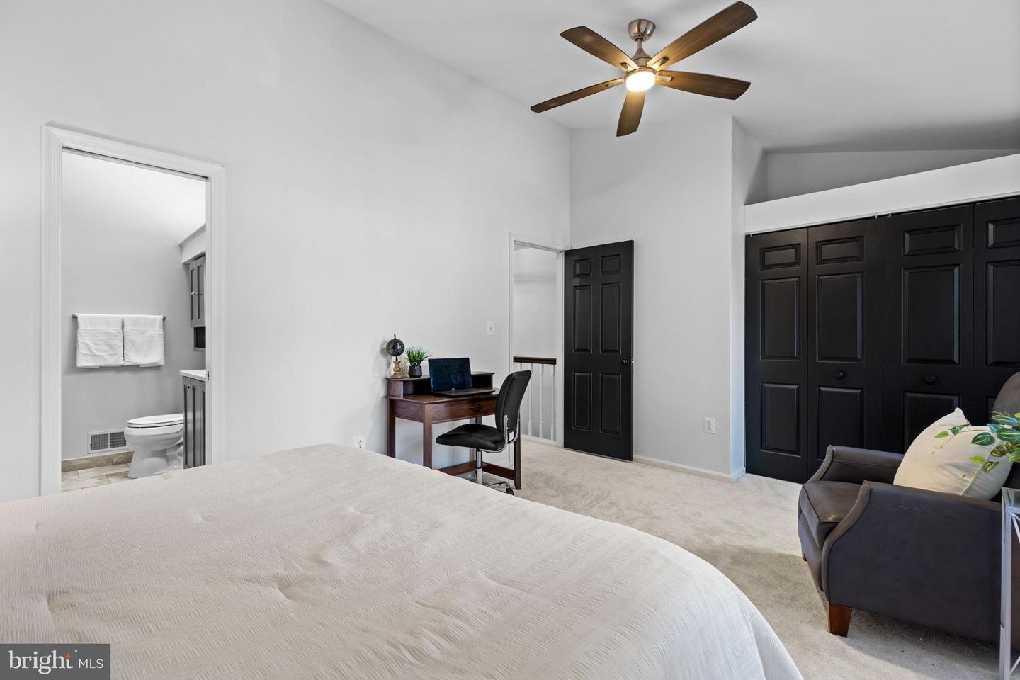 6223 WALKERS CROFT WAY, ALEXANDRIA, Virginia 22315, 2 Bedrooms Bedrooms, 5 Rooms Rooms,2 BathroomsBathrooms,Residential,For sale,6223 WALKERS CROFT WAY,VAFX2275234 MLS # VAFX2275234 6223 WALKERS CROFT WAY, ALEXANDRIA, Virginia 22315, 2 Bedrooms Bedrooms, 5 Rooms Rooms,2 BathroomsBathrooms,Residential,For sale,6223 WALKERS CROFT WAY,VAFX2275234 MLS # VAFX2275234