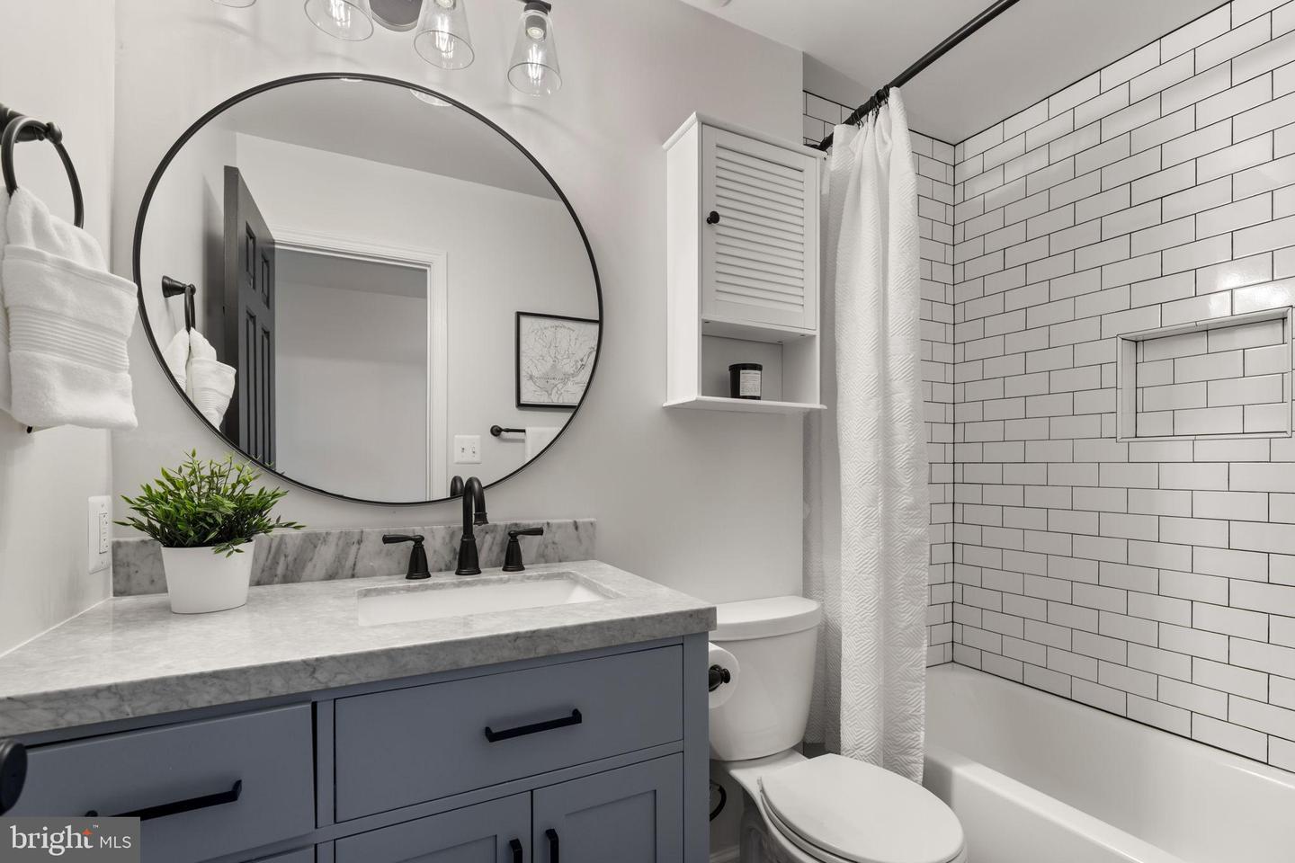 6223 WALKERS CROFT WAY, ALEXANDRIA, Virginia 22315, 2 Bedrooms Bedrooms, 5 Rooms Rooms,2 BathroomsBathrooms,Residential,For sale,6223 WALKERS CROFT WAY,VAFX2275234 MLS # VAFX2275234 6223 WALKERS CROFT WAY, ALEXANDRIA, Virginia 22315, 2 Bedrooms Bedrooms, 5 Rooms Rooms,2 BathroomsBathrooms,Residential,For sale,6223 WALKERS CROFT WAY,VAFX2275234 MLS # VAFX2275234