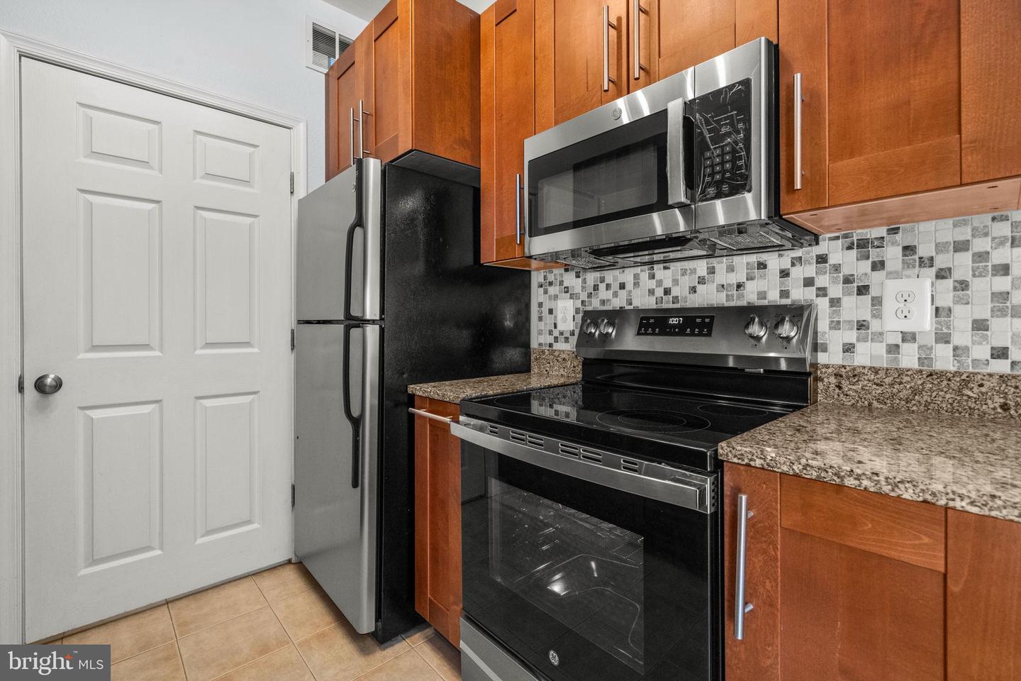 1570 SPRING GATE DR #7213, MCLEAN, Virginia 22102, 2 Bedrooms Bedrooms, 6 Rooms Rooms,2 BathroomsBathrooms,Residential,For sale,1570 SPRING GATE DR #7213,VAFX2275236 MLS # VAFX2275236 1570 SPRING GATE DR #7213, MCLEAN, Virginia 22102, 2 Bedrooms Bedrooms, 6 Rooms Rooms,2 BathroomsBathrooms,Residential,For sale,1570 SPRING GATE DR #7213,VAFX2275236 MLS # VAFX2275236