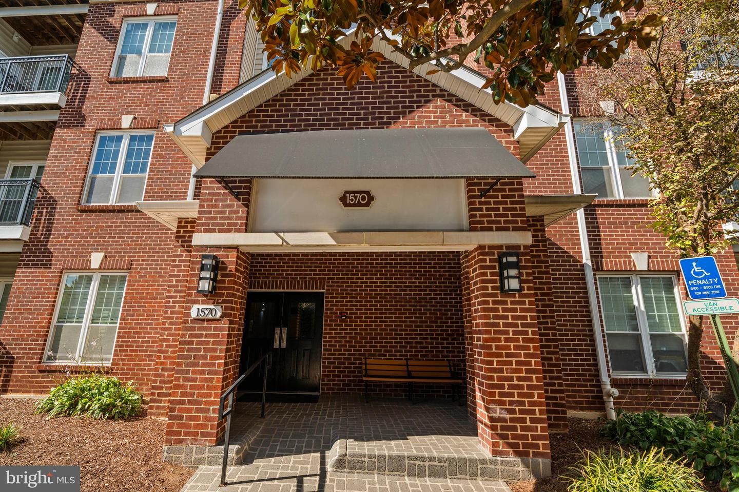 1570 SPRING GATE DR #7213, MCLEAN, Virginia 22102, 2 Bedrooms Bedrooms, 6 Rooms Rooms,2 BathroomsBathrooms,Residential,For sale,1570 SPRING GATE DR #7213,VAFX2275236 MLS # VAFX2275236 1570 SPRING GATE DR #7213, MCLEAN, Virginia 22102, 2 Bedrooms Bedrooms, 6 Rooms Rooms,2 BathroomsBathrooms,Residential,For sale,1570 SPRING GATE DR #7213,VAFX2275236 MLS # VAFX2275236