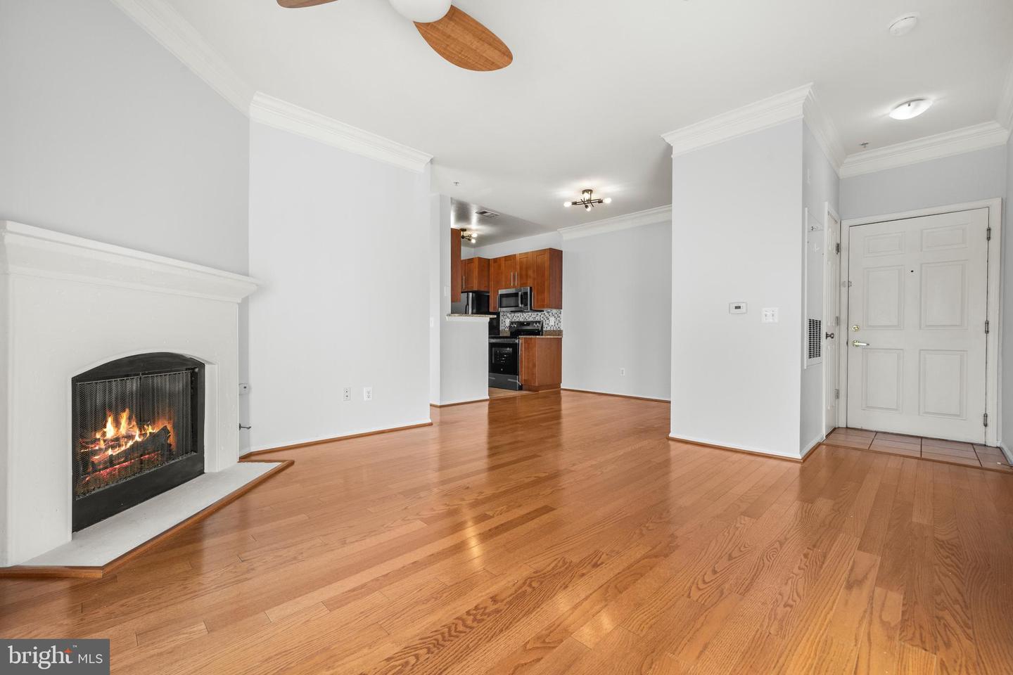 1570 SPRING GATE DR #7213, MCLEAN, Virginia 22102, 2 Bedrooms Bedrooms, 6 Rooms Rooms,2 BathroomsBathrooms,Residential,For sale,1570 SPRING GATE DR #7213,VAFX2275236 MLS # VAFX2275236 1570 SPRING GATE DR #7213, MCLEAN, Virginia 22102, 2 Bedrooms Bedrooms, 6 Rooms Rooms,2 BathroomsBathrooms,Residential,For sale,1570 SPRING GATE DR #7213,VAFX2275236 MLS # VAFX2275236