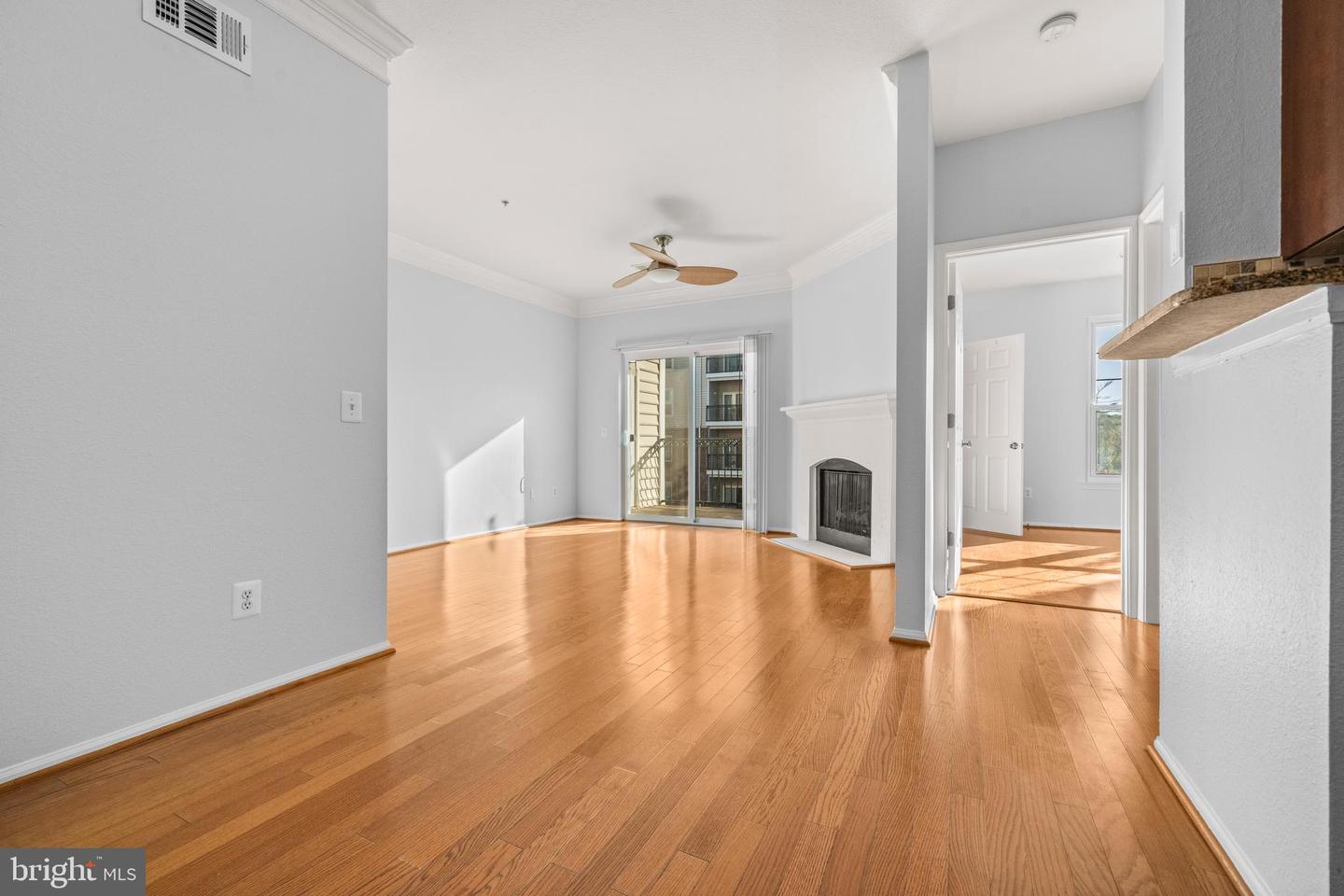 1570 SPRING GATE DR #7213, MCLEAN, Virginia 22102, 2 Bedrooms Bedrooms, 6 Rooms Rooms,2 BathroomsBathrooms,Residential,For sale,1570 SPRING GATE DR #7213,VAFX2275236 MLS # VAFX2275236 1570 SPRING GATE DR #7213, MCLEAN, Virginia 22102, 2 Bedrooms Bedrooms, 6 Rooms Rooms,2 BathroomsBathrooms,Residential,For sale,1570 SPRING GATE DR #7213,VAFX2275236 MLS # VAFX2275236