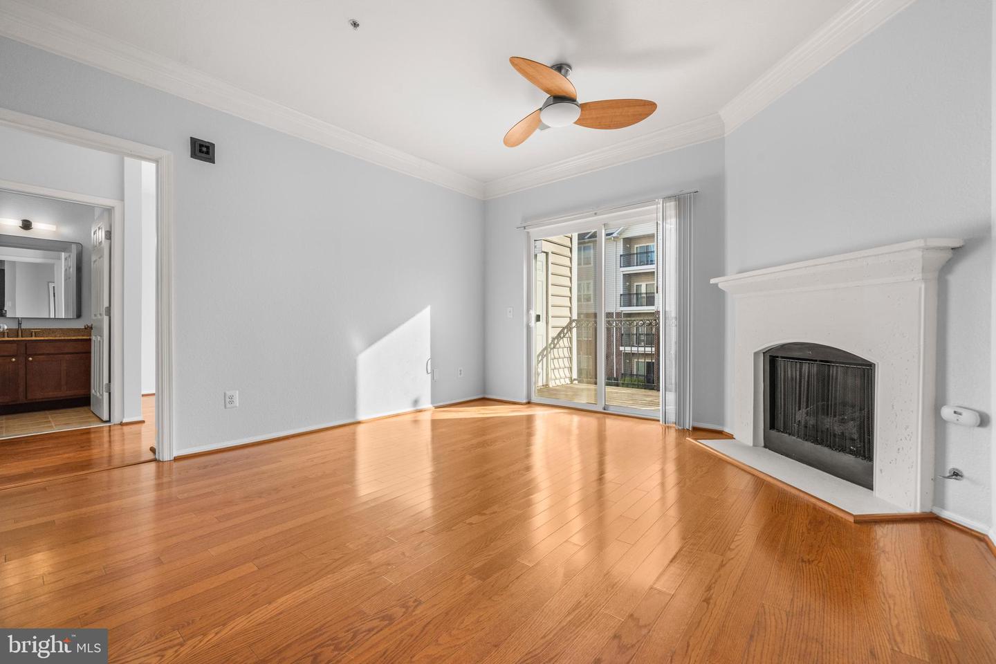 1570 SPRING GATE DR #7213, MCLEAN, Virginia 22102, 2 Bedrooms Bedrooms, 6 Rooms Rooms,2 BathroomsBathrooms,Residential,For sale,1570 SPRING GATE DR #7213,VAFX2275236 MLS # VAFX2275236 1570 SPRING GATE DR #7213, MCLEAN, Virginia 22102, 2 Bedrooms Bedrooms, 6 Rooms Rooms,2 BathroomsBathrooms,Residential,For sale,1570 SPRING GATE DR #7213,VAFX2275236 MLS # VAFX2275236