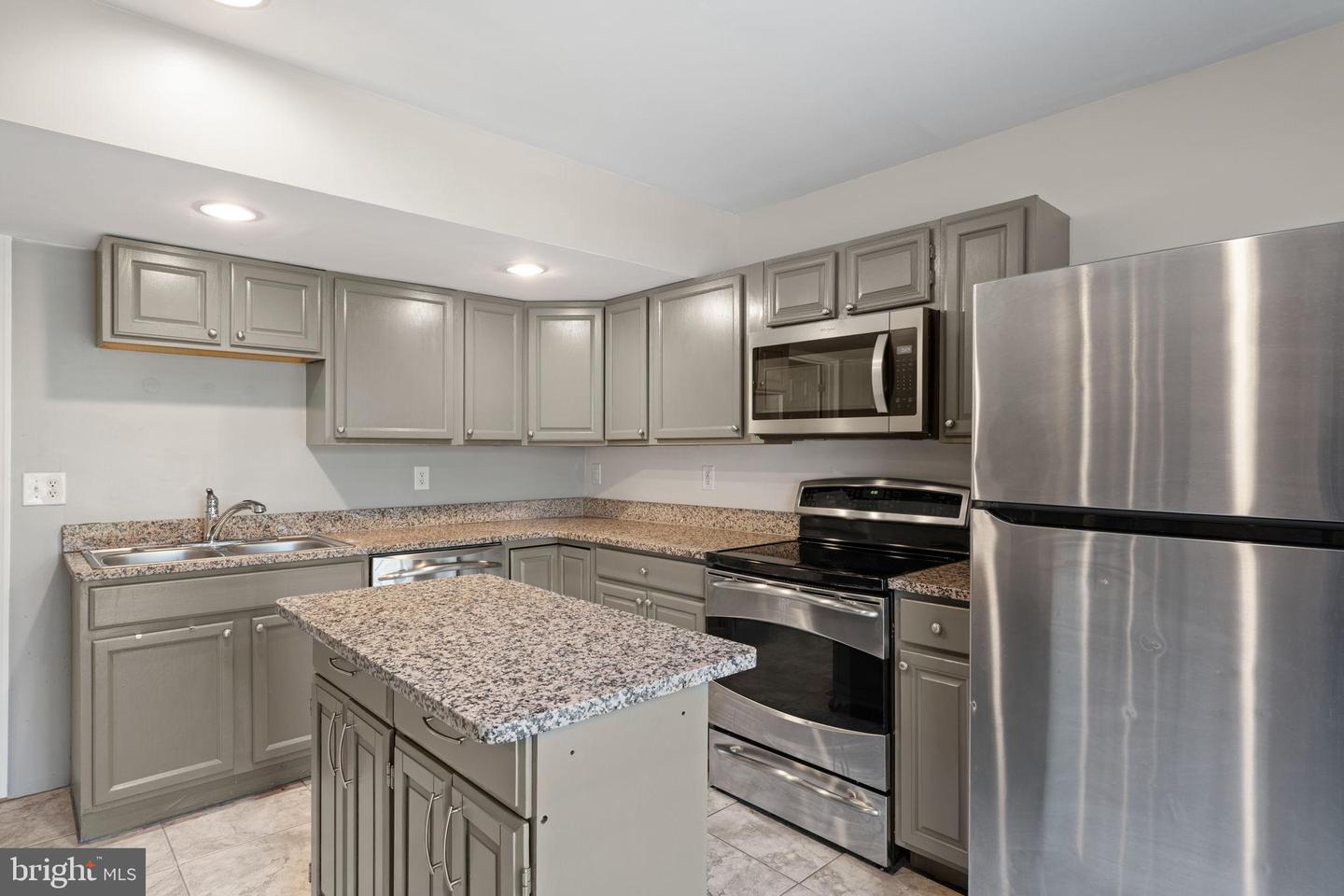 576 WOODRUFF LN, CULPEPER, Virginia 22701, 5 Bedrooms Bedrooms, 9 Rooms Rooms,3 BathroomsBathrooms,Residential,For sale,576 WOODRUFF LN,VACU2011838 MLS # VACU2011838 576 WOODRUFF LN, CULPEPER, Virginia 22701, 5 Bedrooms Bedrooms, 9 Rooms Rooms,3 BathroomsBathrooms,Residential,For sale,576 WOODRUFF LN,VACU2011838 MLS # VACU2011838
