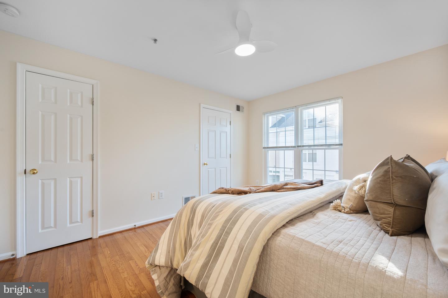 5818 COWLING CT, ALEXANDRIA, Virginia 22304, 3 Bedrooms Bedrooms, ,3 BathroomsBathrooms,Residential,For sale,5818 COWLING CT,VAAX2050984 MLS # VAAX2050984 5818 COWLING CT, ALEXANDRIA, Virginia 22304, 3 Bedrooms Bedrooms, ,3 BathroomsBathrooms,Residential,For sale,5818 COWLING CT,VAAX2050984 MLS # VAAX2050984