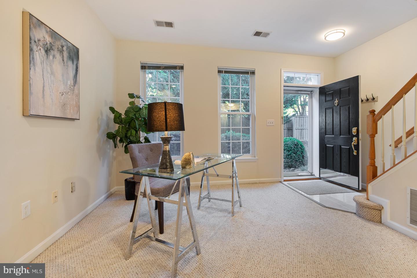 5818 COWLING CT, ALEXANDRIA, Virginia 22304, 3 Bedrooms Bedrooms, ,3 BathroomsBathrooms,Residential,For sale,5818 COWLING CT,VAAX2050984 MLS # VAAX2050984 5818 COWLING CT, ALEXANDRIA, Virginia 22304, 3 Bedrooms Bedrooms, ,3 BathroomsBathrooms,Residential,For sale,5818 COWLING CT,VAAX2050984 MLS # VAAX2050984