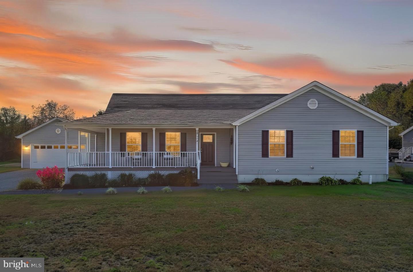 26356 PENNFIELDS DRIVE, ORANGE, Virginia 22960, 3 Bedrooms Bedrooms, ,2 BathroomsBathrooms,Residential,For sale,26356 PENNFIELDS DRIVE,VAOR2012594 MLS # VAOR2012594 26356 PENNFIELDS DRIVE, ORANGE, Virginia 22960, 3 Bedrooms Bedrooms, ,2 BathroomsBathrooms,Residential,For sale,26356 PENNFIELDS DRIVE,VAOR2012594 MLS # VAOR2012594