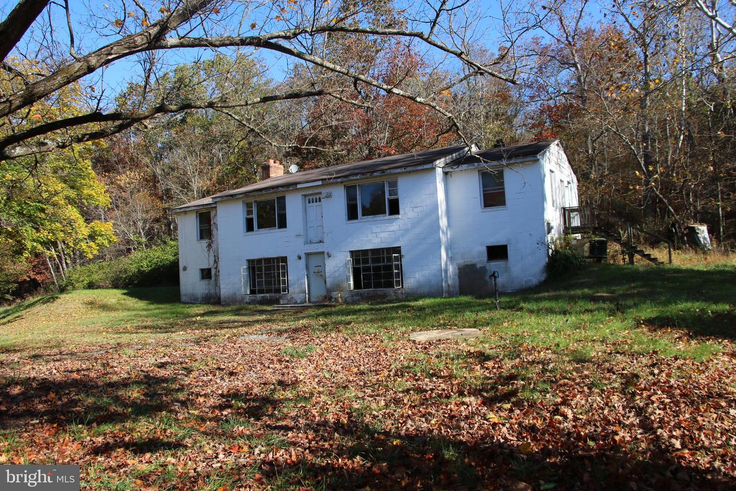 859 BRUSH CREEK, WINCHESTER, Virginia 22603, 3 Bedrooms Bedrooms, ,1 BathroomBathrooms,Residential,For sale,859 BRUSH CREEK,VAFV2037510 MLS # VAFV2037510 859 BRUSH CREEK, WINCHESTER, Virginia 22603, 3 Bedrooms Bedrooms, ,1 BathroomBathrooms,Residential,For sale,859 BRUSH CREEK,VAFV2037510 MLS # VAFV2037510