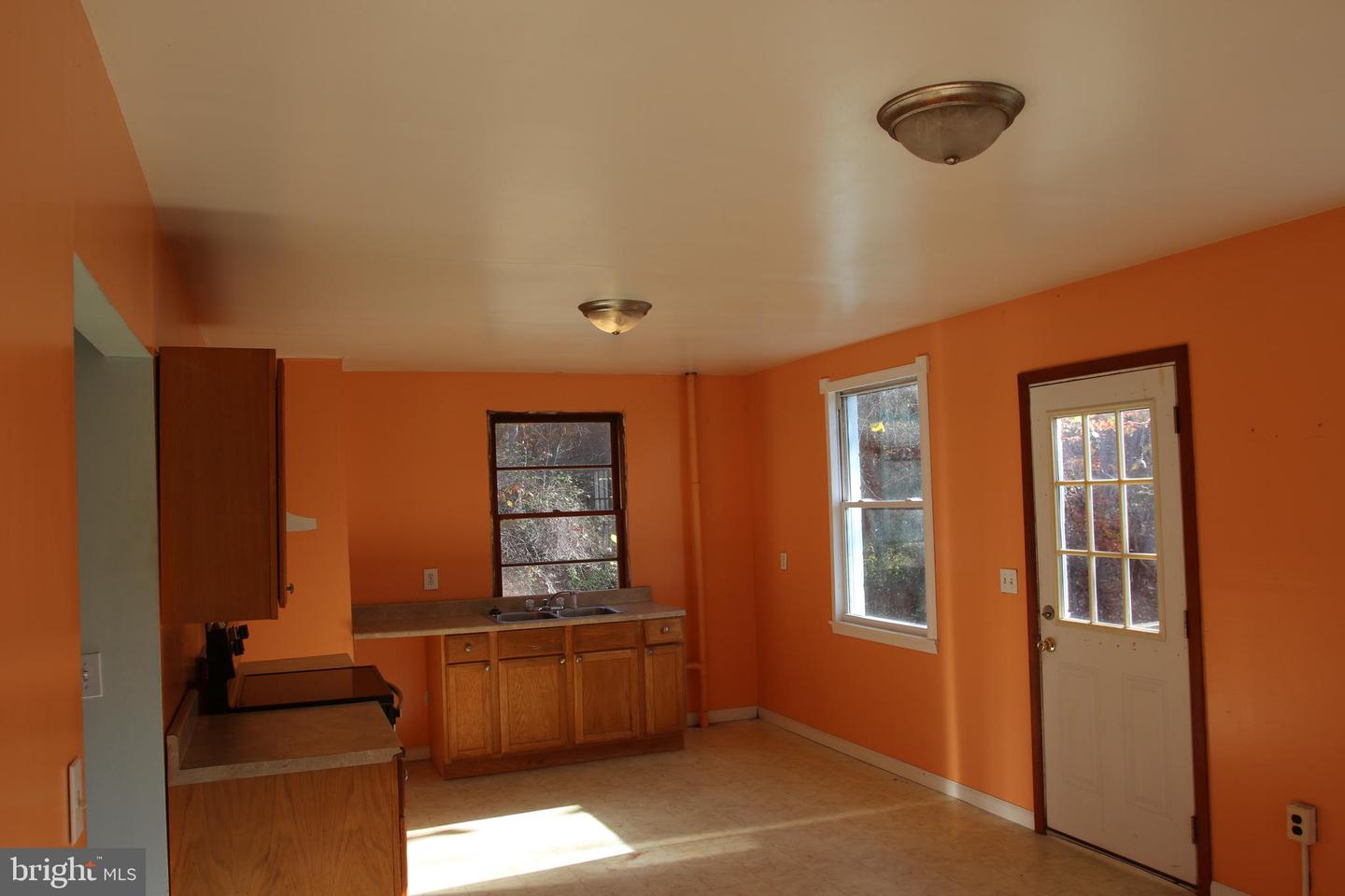 859 BRUSH CREEK, WINCHESTER, Virginia 22603, 3 Bedrooms Bedrooms, ,1 BathroomBathrooms,Residential,For sale,859 BRUSH CREEK,VAFV2037510 MLS # VAFV2037510 859 BRUSH CREEK, WINCHESTER, Virginia 22603, 3 Bedrooms Bedrooms, ,1 BathroomBathrooms,Residential,For sale,859 BRUSH CREEK,VAFV2037510 MLS # VAFV2037510
