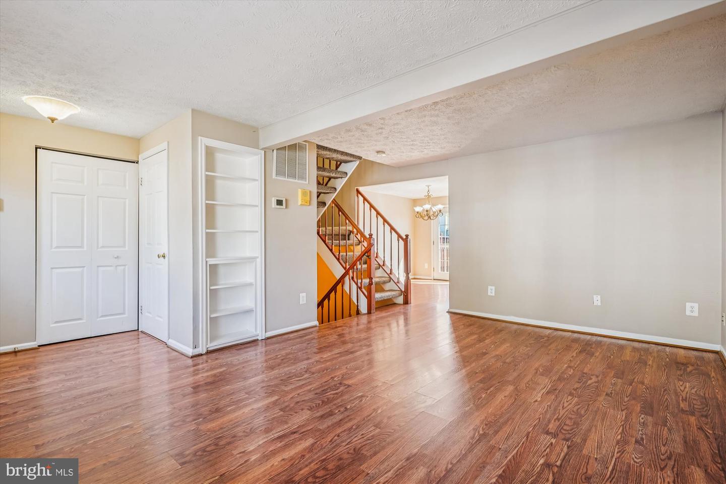 14740 WINDING LOOP, WOODBRIDGE, Virginia 22191, 3 Bedrooms Bedrooms, 12 Rooms Rooms,1 BathroomBathrooms,Residential,For sale,14740 WINDING LOOP,VAPW2106346 MLS # VAPW2106346 14740 WINDING LOOP, WOODBRIDGE, Virginia 22191, 3 Bedrooms Bedrooms, 12 Rooms Rooms,1 BathroomBathrooms,Residential,For sale,14740 WINDING LOOP,VAPW2106346 MLS # VAPW2106346