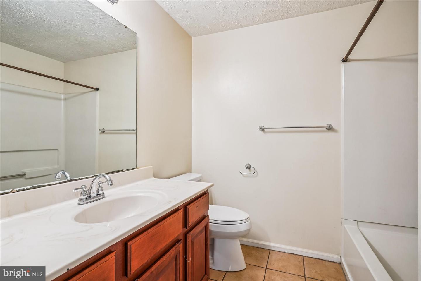 14740 WINDING LOOP, WOODBRIDGE, Virginia 22191, 3 Bedrooms Bedrooms, 12 Rooms Rooms,1 BathroomBathrooms,Residential,For sale,14740 WINDING LOOP,VAPW2106346 MLS # VAPW2106346 14740 WINDING LOOP, WOODBRIDGE, Virginia 22191, 3 Bedrooms Bedrooms, 12 Rooms Rooms,1 BathroomBathrooms,Residential,For sale,14740 WINDING LOOP,VAPW2106346 MLS # VAPW2106346
