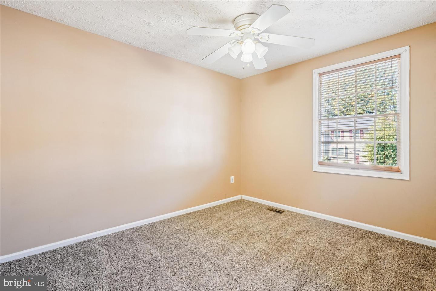 14740 WINDING LOOP, WOODBRIDGE, Virginia 22191, 3 Bedrooms Bedrooms, 12 Rooms Rooms,1 BathroomBathrooms,Residential,For sale,14740 WINDING LOOP,VAPW2106346 MLS # VAPW2106346 14740 WINDING LOOP, WOODBRIDGE, Virginia 22191, 3 Bedrooms Bedrooms, 12 Rooms Rooms,1 BathroomBathrooms,Residential,For sale,14740 WINDING LOOP,VAPW2106346 MLS # VAPW2106346