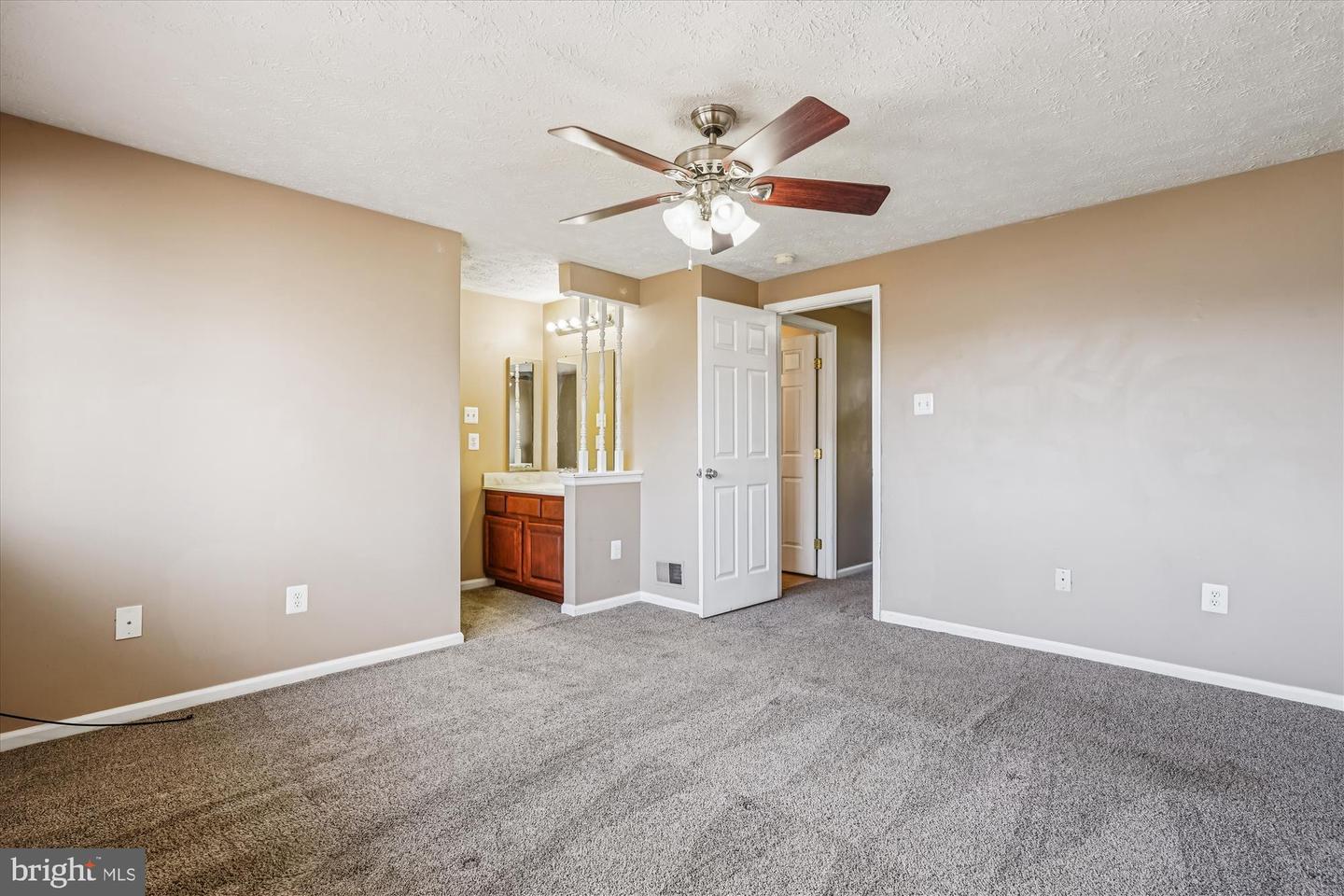 14740 WINDING LOOP, WOODBRIDGE, Virginia 22191, 3 Bedrooms Bedrooms, 12 Rooms Rooms,1 BathroomBathrooms,Residential,For sale,14740 WINDING LOOP,VAPW2106346 MLS # VAPW2106346 14740 WINDING LOOP, WOODBRIDGE, Virginia 22191, 3 Bedrooms Bedrooms, 12 Rooms Rooms,1 BathroomBathrooms,Residential,For sale,14740 WINDING LOOP,VAPW2106346 MLS # VAPW2106346