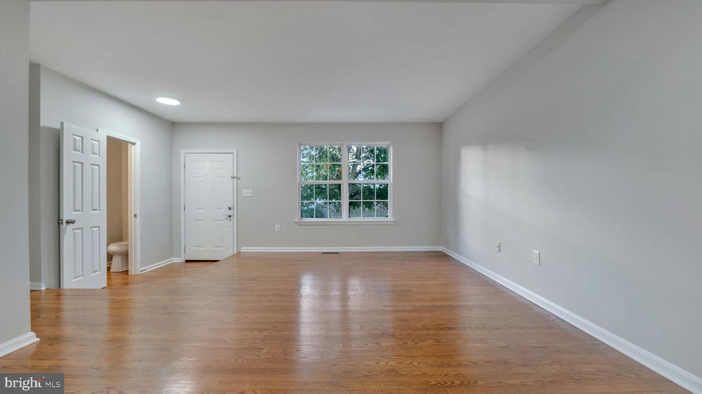 14214 CREEKBRANCH WAY, GAINESVILLE, Virginia 20155, 3 Bedrooms Bedrooms, ,2 BathroomsBathrooms,Residential,For sale,14214 CREEKBRANCH WAY,VAPW2106366 MLS # VAPW2106366 14214 CREEKBRANCH WAY, GAINESVILLE, Virginia 20155, 3 Bedrooms Bedrooms, ,2 BathroomsBathrooms,Residential,For sale,14214 CREEKBRANCH WAY,VAPW2106366 MLS # VAPW2106366