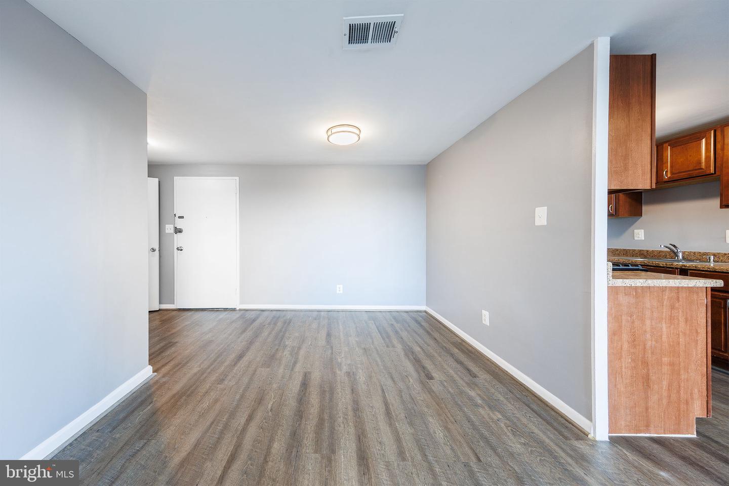 4600 DUKE ST #921, ALEXANDRIA, Virginia 22304, 2 Bedrooms Bedrooms, ,1 BathroomBathrooms,Residential,For sale,4600 DUKE ST #921,VAAX2050982 MLS # VAAX2050982 4600 DUKE ST #921, ALEXANDRIA, Virginia 22304, 2 Bedrooms Bedrooms, ,1 BathroomBathrooms,Residential,For sale,4600 DUKE ST #921,VAAX2050982 MLS # VAAX2050982