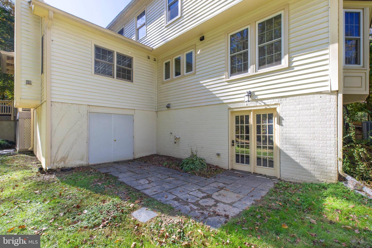 6305 BARSKY CT, FAIRFAX STATION, Virginia 22039, 4 Bedrooms Bedrooms, ,4 BathroomsBathrooms,Residential,For sale,6305 BARSKY CT,VAFX2275198 MLS # VAFX2275198 6305 BARSKY CT, FAIRFAX STATION, Virginia 22039, 4 Bedrooms Bedrooms, ,4 BathroomsBathrooms,Residential,For sale,6305 BARSKY CT,VAFX2275198 MLS # VAFX2275198