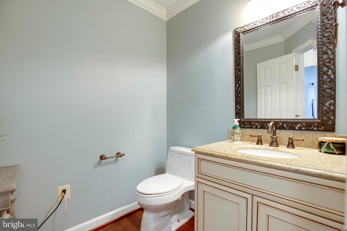 6305 BARSKY CT, FAIRFAX STATION, Virginia 22039, 4 Bedrooms Bedrooms, ,4 BathroomsBathrooms,Residential,For sale,6305 BARSKY CT,VAFX2275198 MLS # VAFX2275198 6305 BARSKY CT, FAIRFAX STATION, Virginia 22039, 4 Bedrooms Bedrooms, ,4 BathroomsBathrooms,Residential,For sale,6305 BARSKY CT,VAFX2275198 MLS # VAFX2275198
