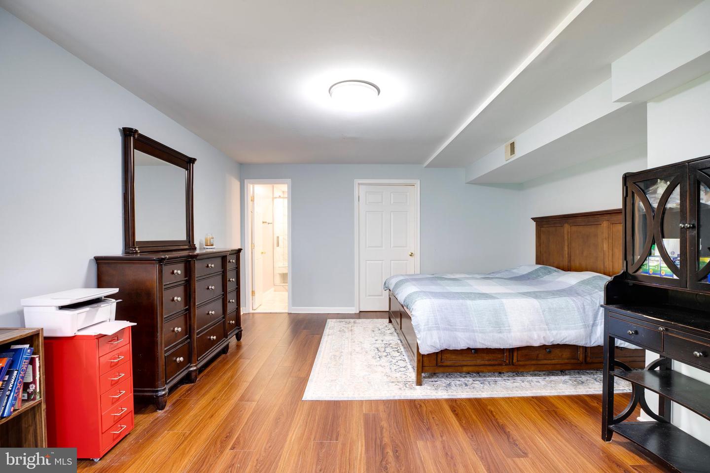 6305 BARSKY CT, FAIRFAX STATION, Virginia 22039, 4 Bedrooms Bedrooms, ,4 BathroomsBathrooms,Residential,For sale,6305 BARSKY CT,VAFX2275198 MLS # VAFX2275198 6305 BARSKY CT, FAIRFAX STATION, Virginia 22039, 4 Bedrooms Bedrooms, ,4 BathroomsBathrooms,Residential,For sale,6305 BARSKY CT,VAFX2275198 MLS # VAFX2275198