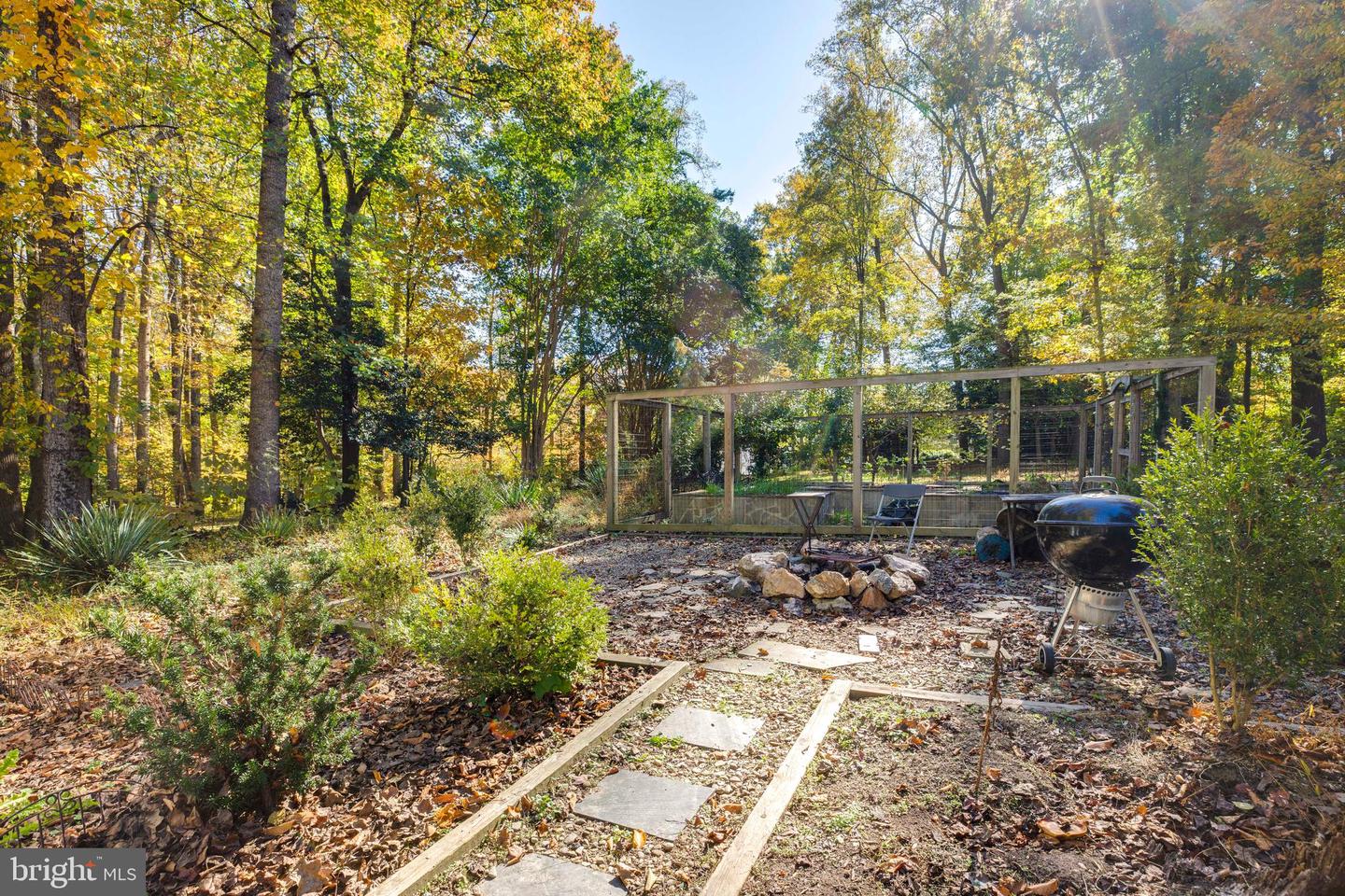 6305 BARSKY CT, FAIRFAX STATION, Virginia 22039, 4 Bedrooms Bedrooms, ,4 BathroomsBathrooms,Residential,For sale,6305 BARSKY CT,VAFX2275198 MLS # VAFX2275198 6305 BARSKY CT, FAIRFAX STATION, Virginia 22039, 4 Bedrooms Bedrooms, ,4 BathroomsBathrooms,Residential,For sale,6305 BARSKY CT,VAFX2275198 MLS # VAFX2275198