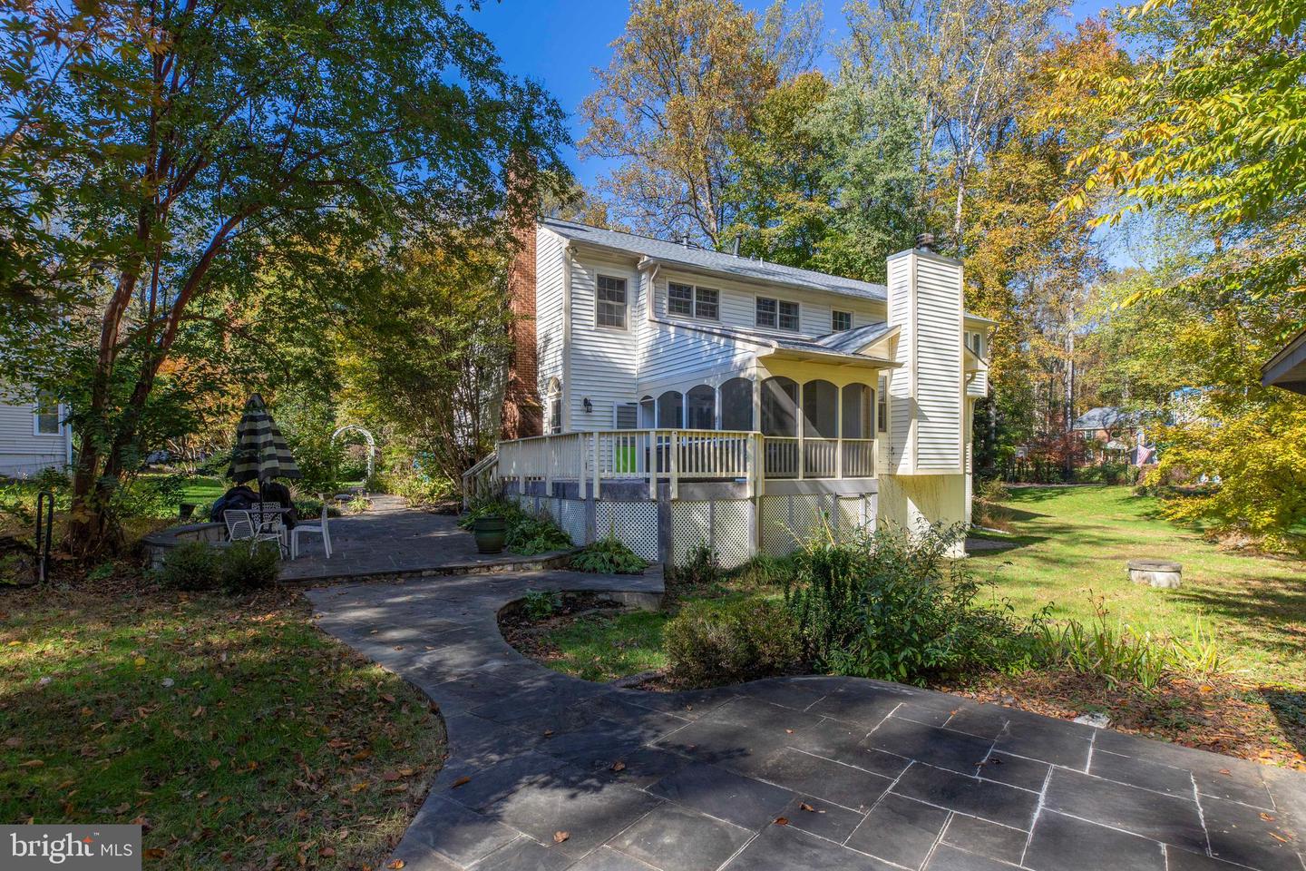 6305 BARSKY CT, FAIRFAX STATION, Virginia 22039, 4 Bedrooms Bedrooms, ,4 BathroomsBathrooms,Residential,For sale,6305 BARSKY CT,VAFX2275198 MLS # VAFX2275198 6305 BARSKY CT, FAIRFAX STATION, Virginia 22039, 4 Bedrooms Bedrooms, ,4 BathroomsBathrooms,Residential,For sale,6305 BARSKY CT,VAFX2275198 MLS # VAFX2275198