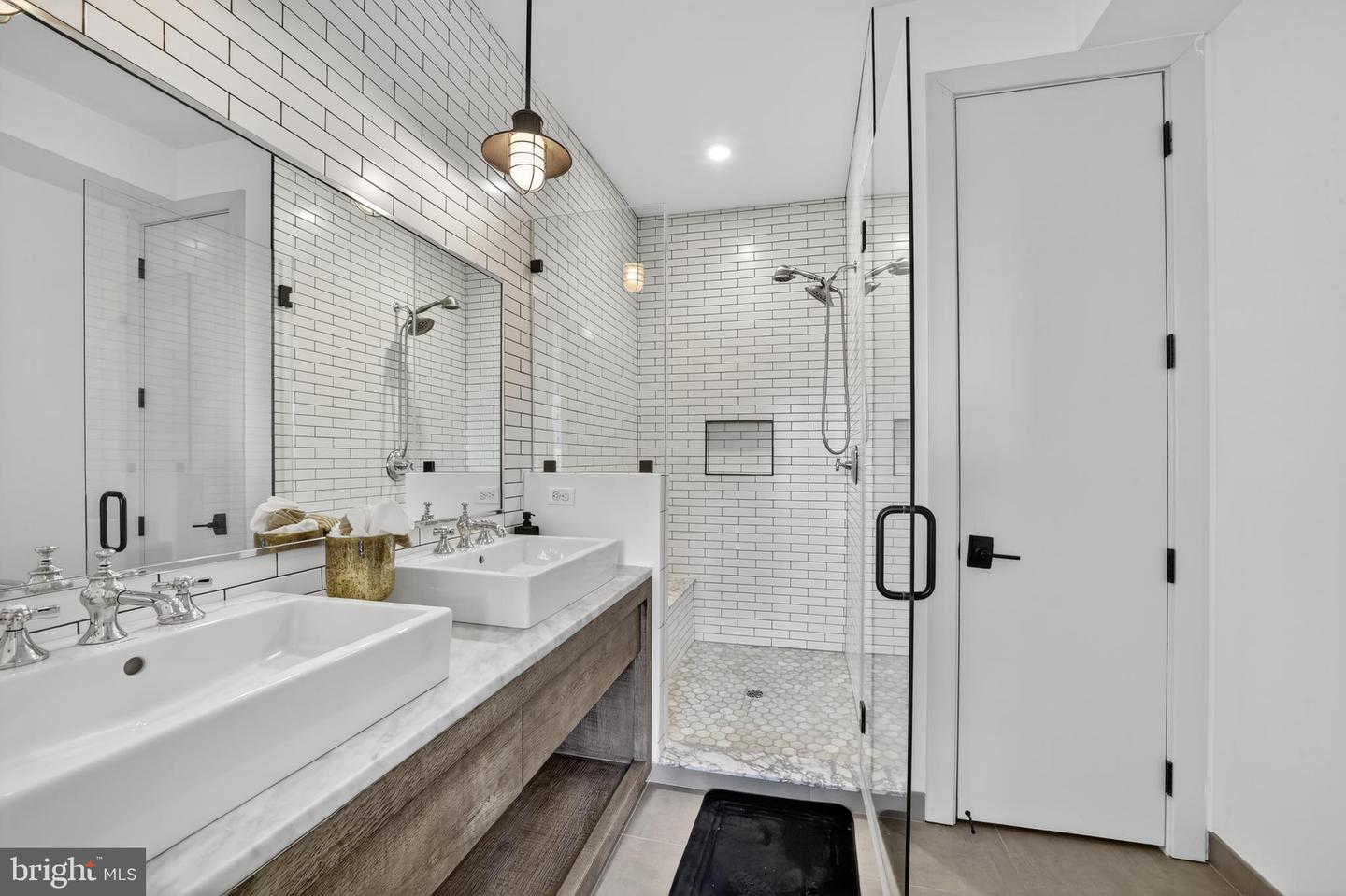 774 GIRARD ST NW #2W, WASHINGTON, District Of Columbia 20001, 2 Bedrooms Bedrooms, ,2 BathroomsBathrooms,Residential,For sale,774 GIRARD ST NW #2W,DCDC2227890 MLS # DCDC2227890 774 GIRARD ST NW #2W, WASHINGTON, District Of Columbia 20001, 2 Bedrooms Bedrooms, ,2 BathroomsBathrooms,Residential,For sale,774 GIRARD ST NW #2W,DCDC2227890 MLS # DCDC2227890