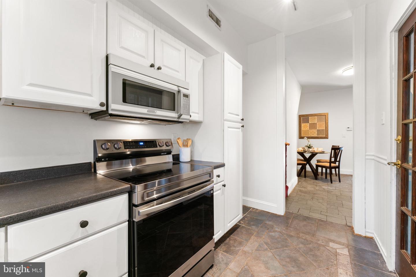309 4TH ST NE, WASHINGTON, District Of Columbia 20002, 2 Bedrooms Bedrooms, ,1 BathroomBathrooms,Residential,For sale,309 4TH ST NE,DCDC2227976 MLS # DCDC2227976 309 4TH ST NE, WASHINGTON, District Of Columbia 20002, 2 Bedrooms Bedrooms, ,1 BathroomBathrooms,Residential,For sale,309 4TH ST NE,DCDC2227976 MLS # DCDC2227976