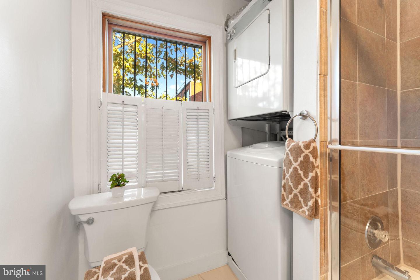 309 4TH ST NE, WASHINGTON, District Of Columbia 20002, 2 Bedrooms Bedrooms, ,1 BathroomBathrooms,Residential,For sale,309 4TH ST NE,DCDC2227976 MLS # DCDC2227976 309 4TH ST NE, WASHINGTON, District Of Columbia 20002, 2 Bedrooms Bedrooms, ,1 BathroomBathrooms,Residential,For sale,309 4TH ST NE,DCDC2227976 MLS # DCDC2227976